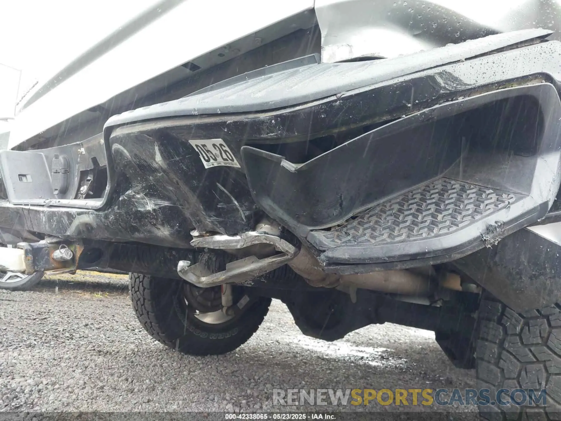 17 Photograph of a damaged car 3GCPYCEF9KG311673 CHEVROLET SILVERADO 1500 2019