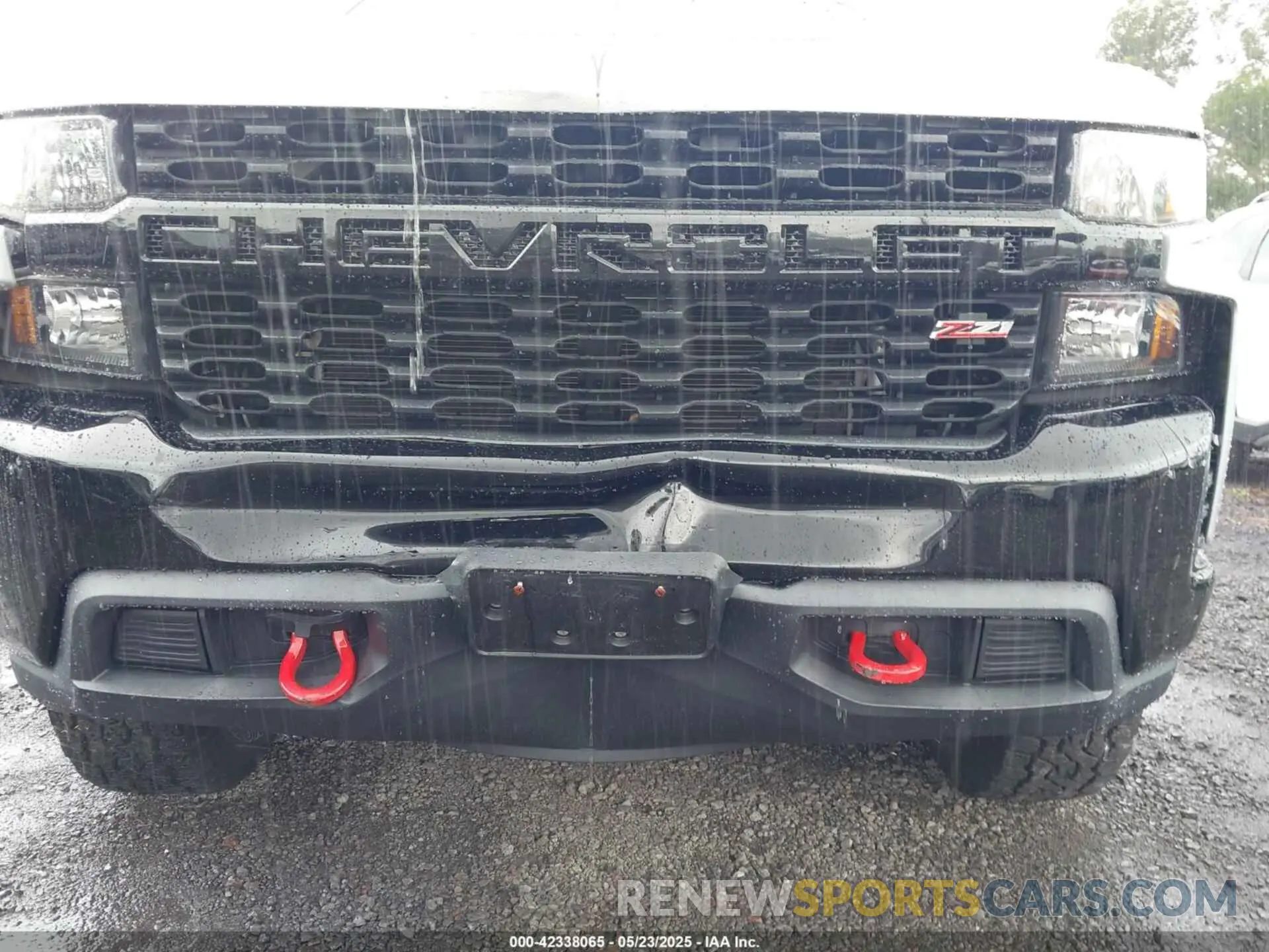 18 Photograph of a damaged car 3GCPYCEF9KG311673 CHEVROLET SILVERADO 1500 2019