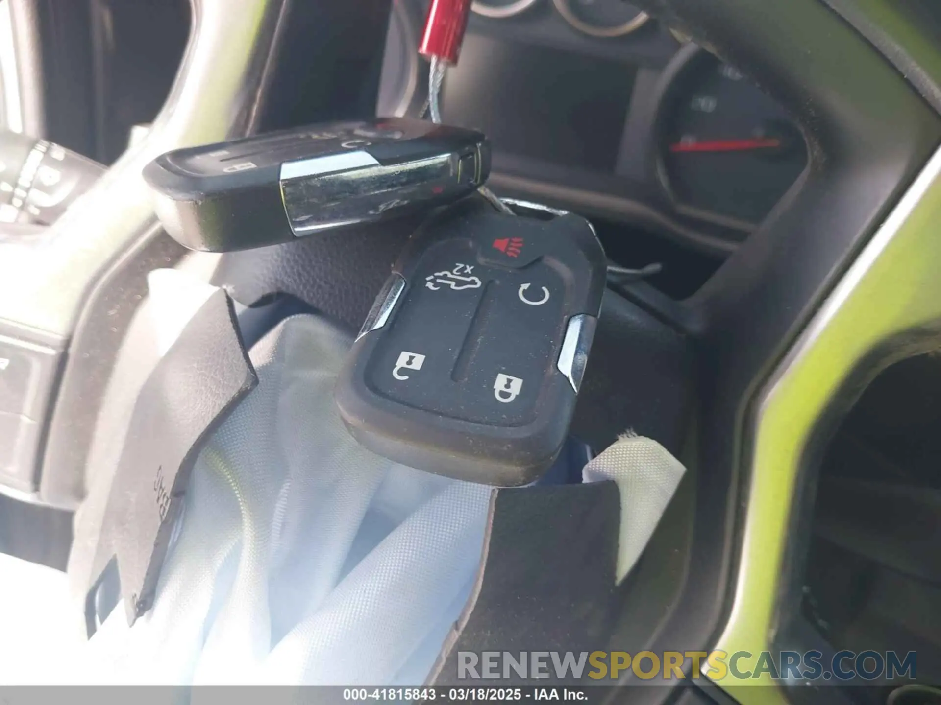 11 Photograph of a damaged car 3GCPYDEK8KG116134 CHEVROLET SILVERADO 1500 2019