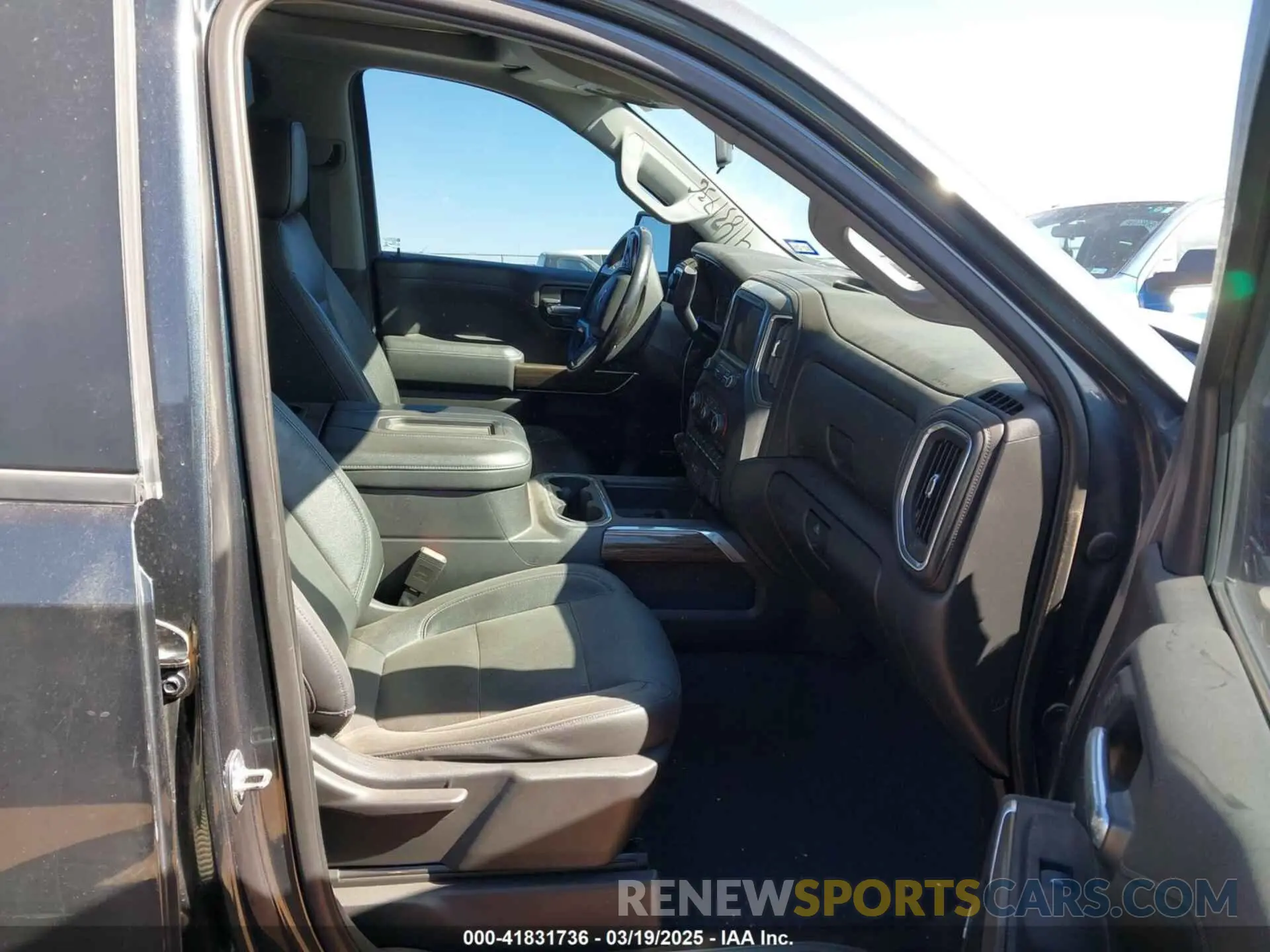 5 Photograph of a damaged car 3GCPYFED1KG299325 CHEVROLET SILVERADO 1500 2019