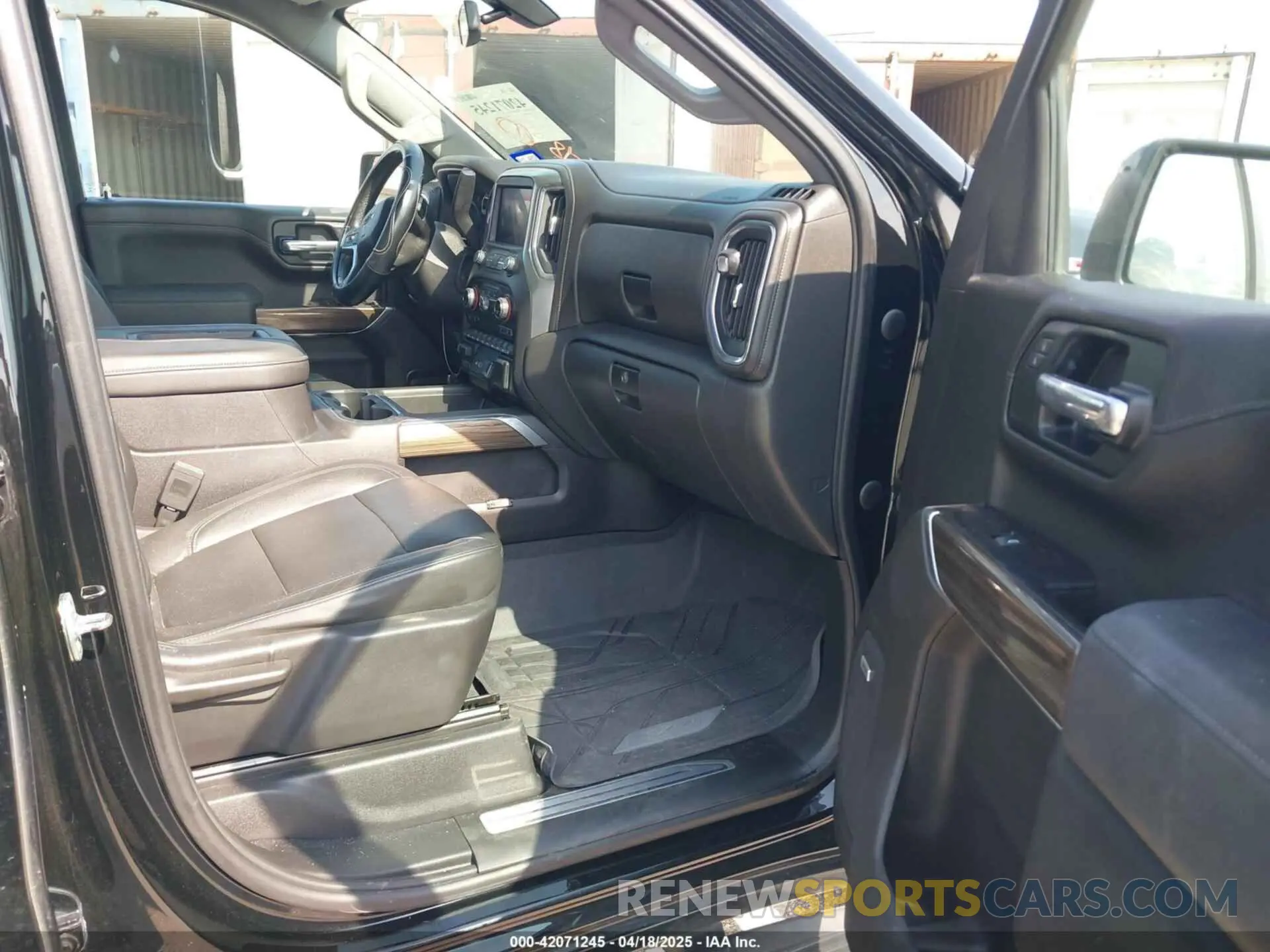 5 Photograph of a damaged car 3GCPYFED5KG193055 CHEVROLET SILVERADO 1500 2019