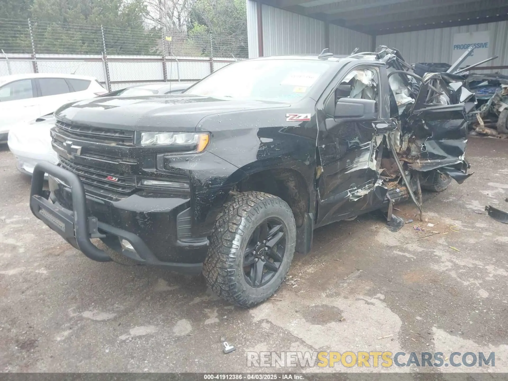 2 Photograph of a damaged car 3GCPYFED5KG218942 CHEVROLET SILVERADO 1500 2019
