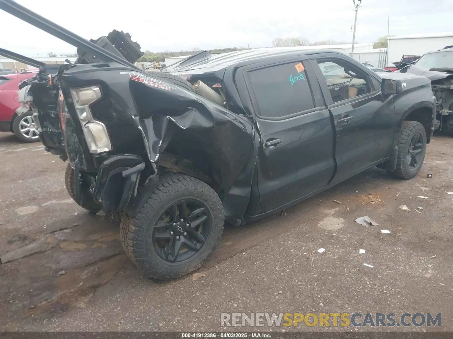 4 Photograph of a damaged car 3GCPYFED5KG218942 CHEVROLET SILVERADO 1500 2019