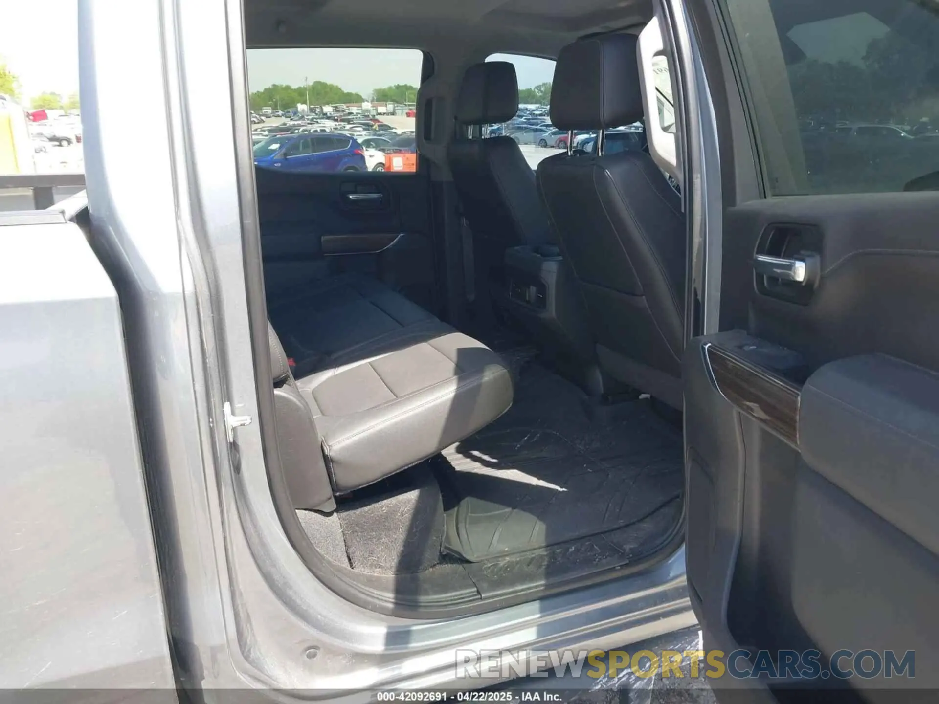 8 Photograph of a damaged car 3GCPYFED6KG182355 CHEVROLET SILVERADO 1500 2019