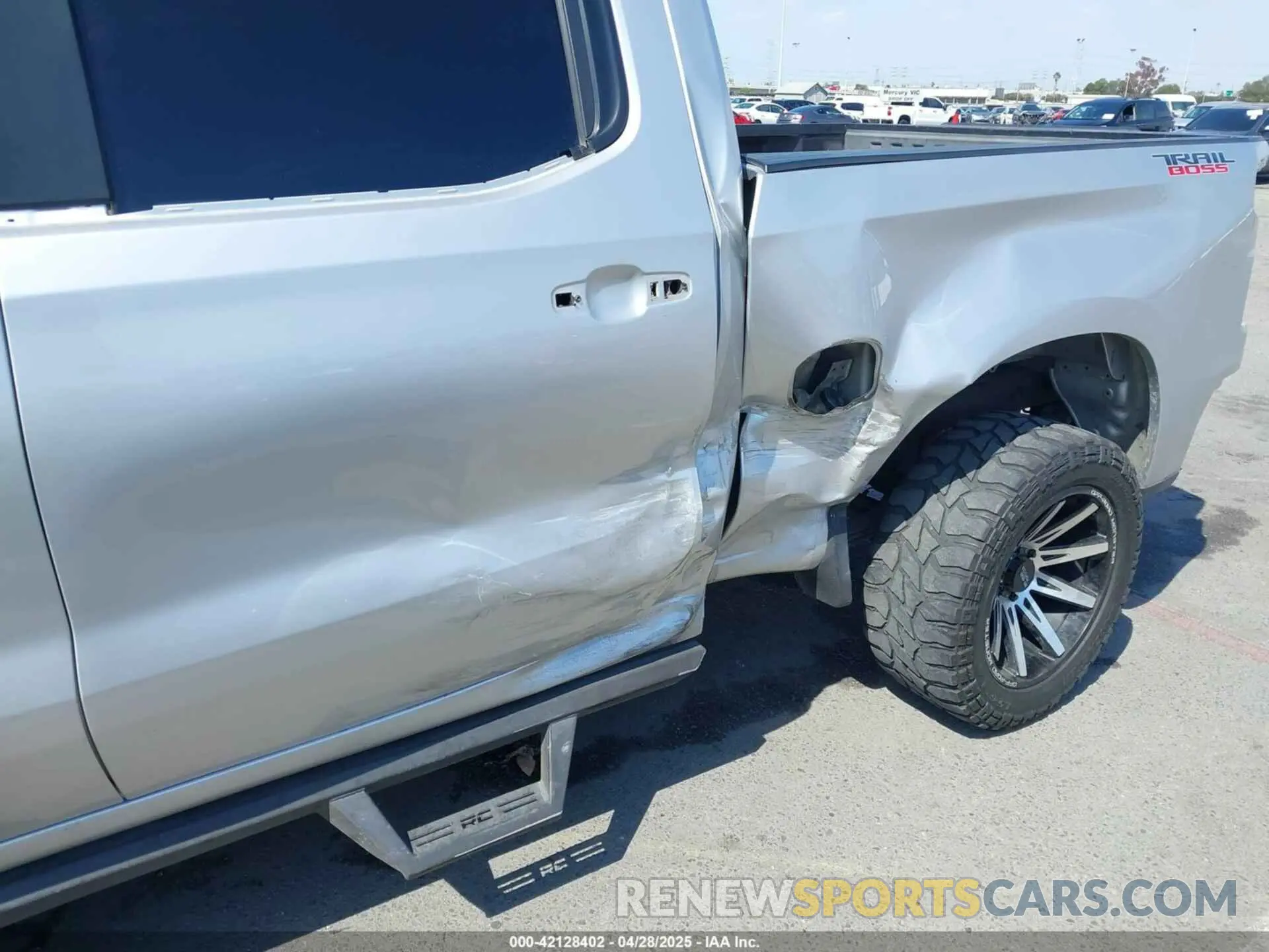 6 Photograph of a damaged car 3GCPYFED9KG117659 CHEVROLET SILVERADO 1500 2019