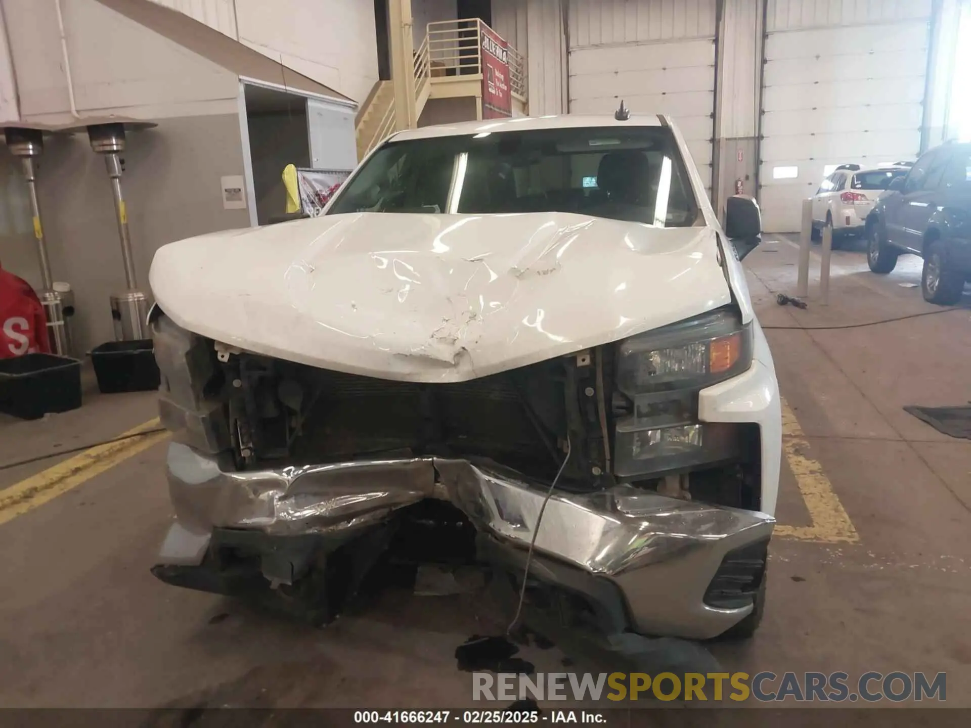 13 Photograph of a damaged car 3GCUYAEF3KG283635 CHEVROLET SILVERADO 1500 2019