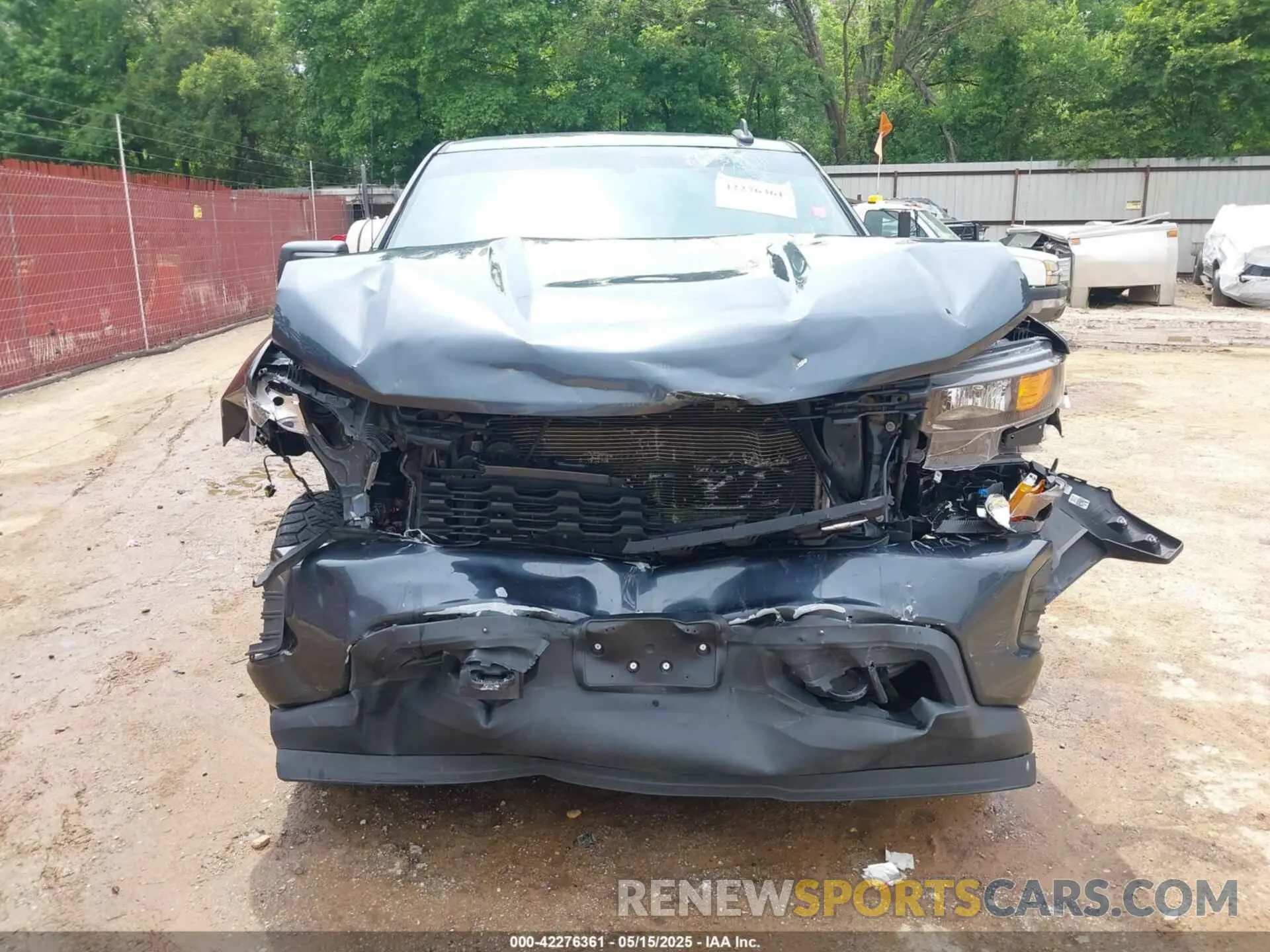 12 Photograph of a damaged car 3GCUYBEF0KG154211 CHEVROLET SILVERADO 1500 2019