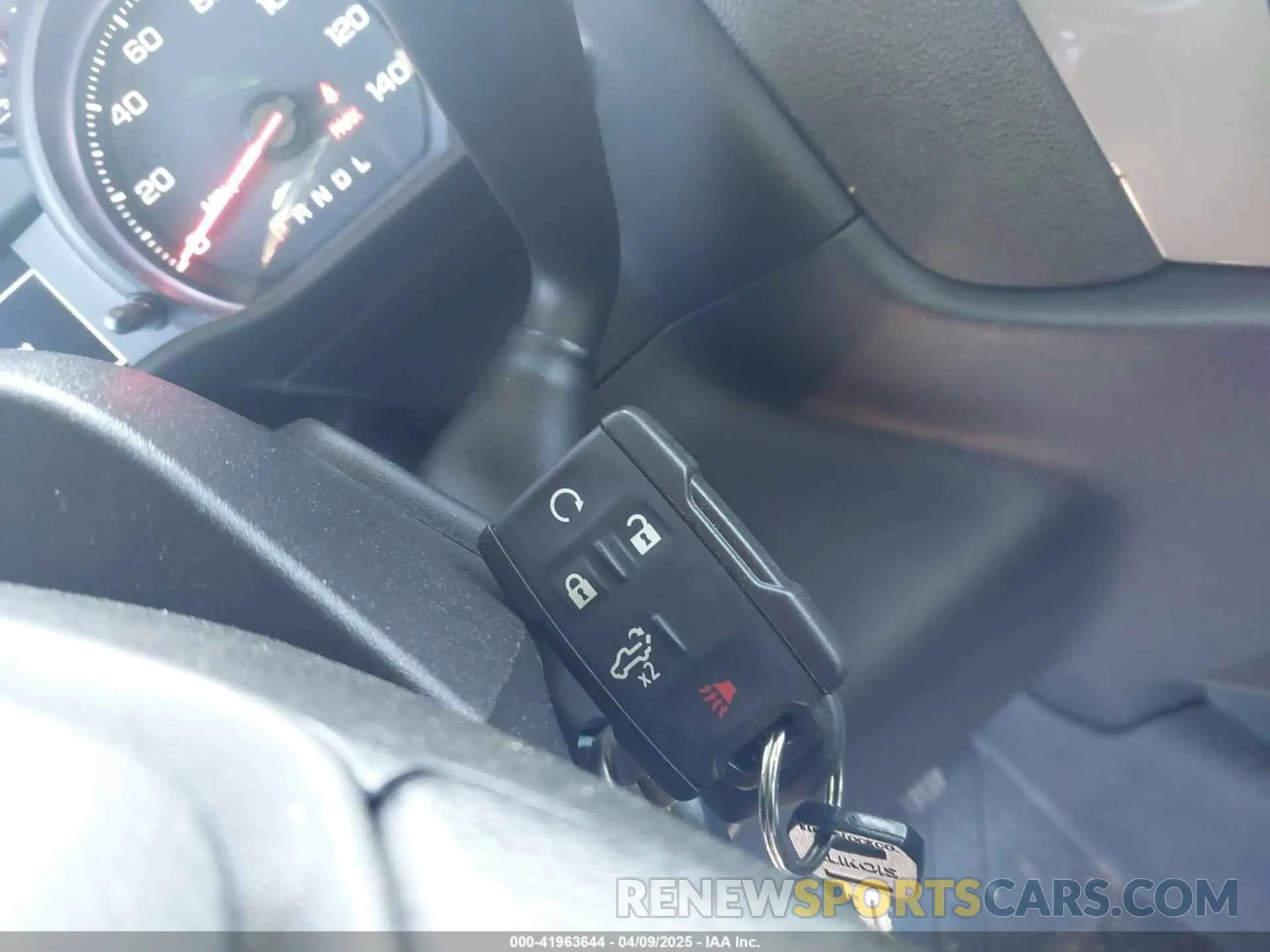 11 Photograph of a damaged car 3GCUYBEF3KG701004 CHEVROLET SILVERADO 1500 2019