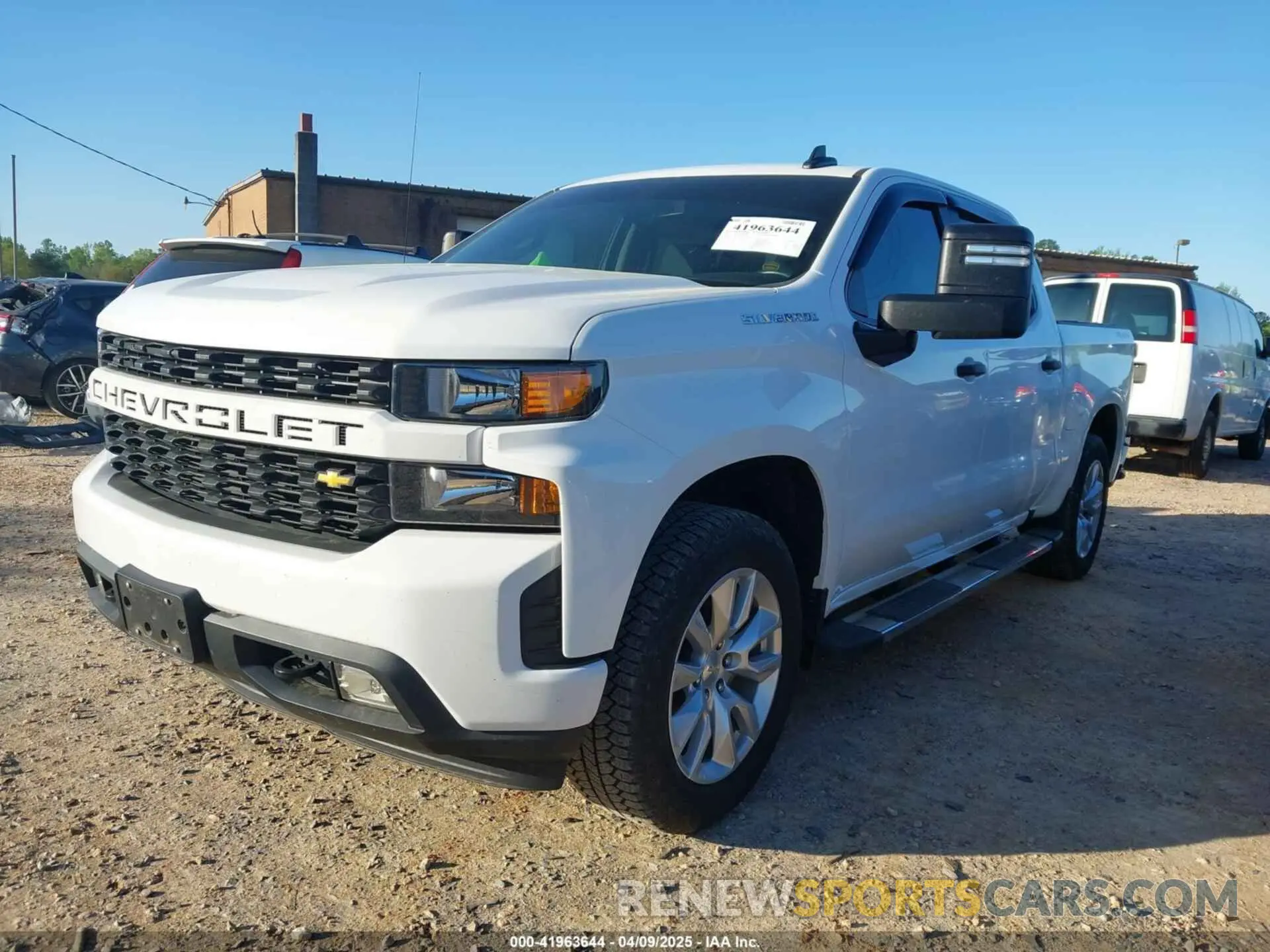 2 Photograph of a damaged car 3GCUYBEF3KG701004 CHEVROLET SILVERADO 1500 2019