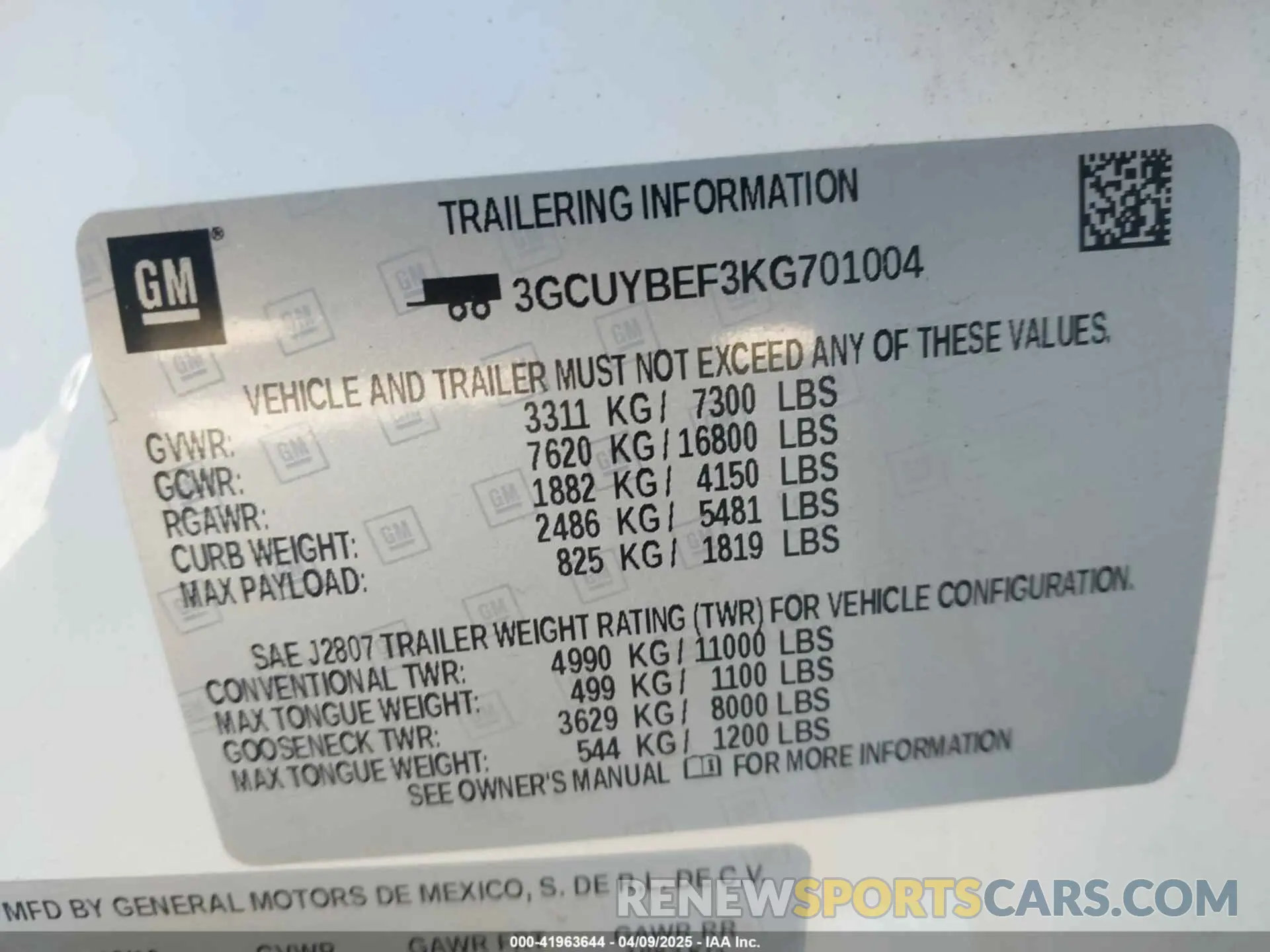 9 Photograph of a damaged car 3GCUYBEF3KG701004 CHEVROLET SILVERADO 1500 2019