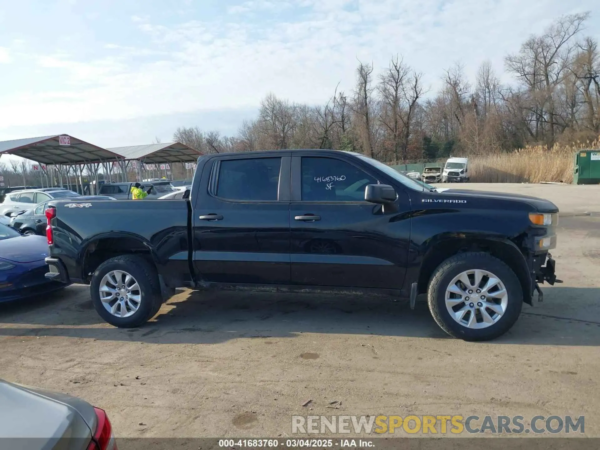 14 Photograph of a damaged car 3GCUYBEF4KG102693 CHEVROLET SILVERADO 1500 2019