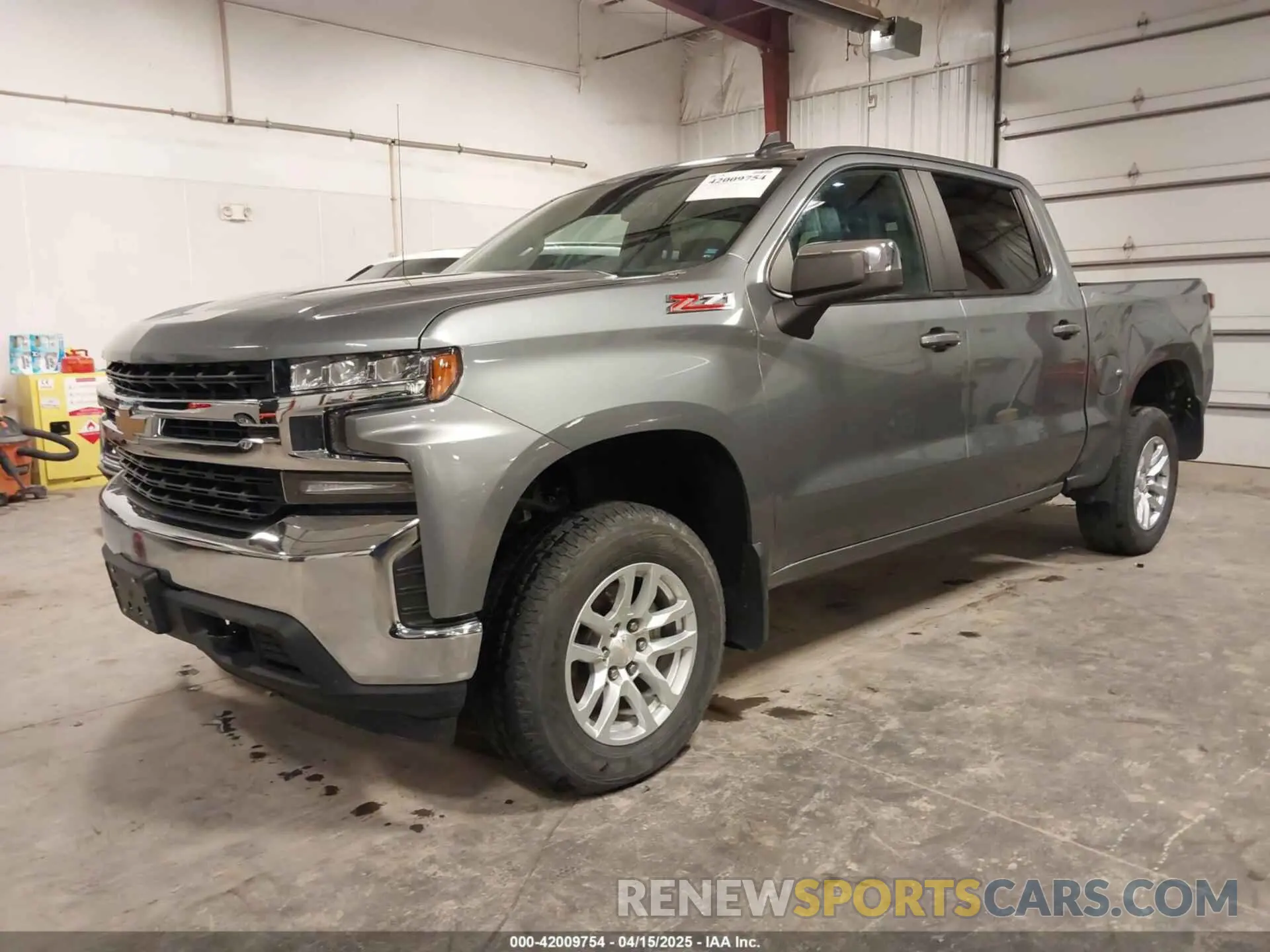 2 Photograph of a damaged car 3GCUYDED0KG262712 CHEVROLET SILVERADO 1500 2019