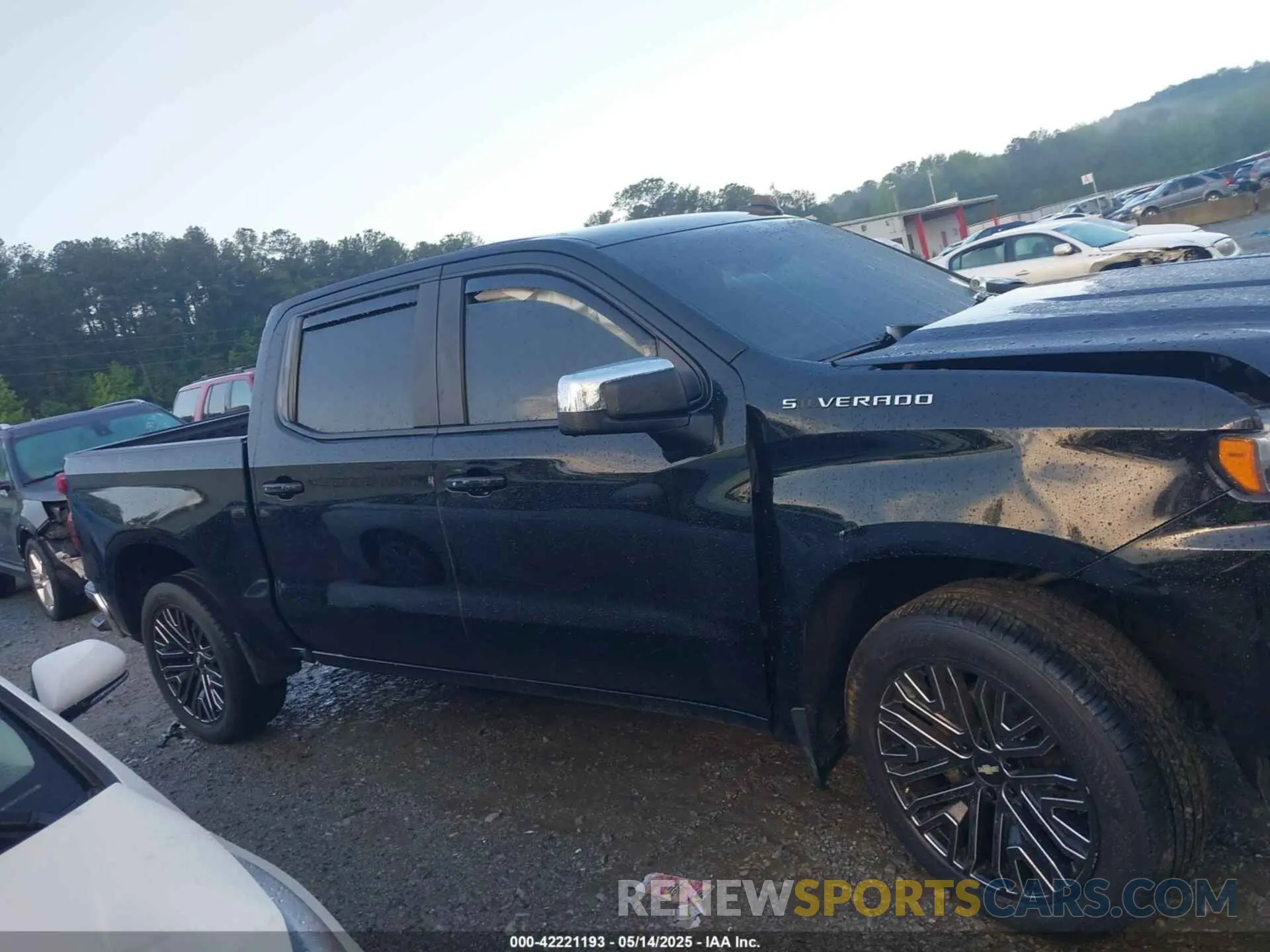 12 Photograph of a damaged car 3GCUYDED2KG145942 CHEVROLET SILVERADO 1500 2019