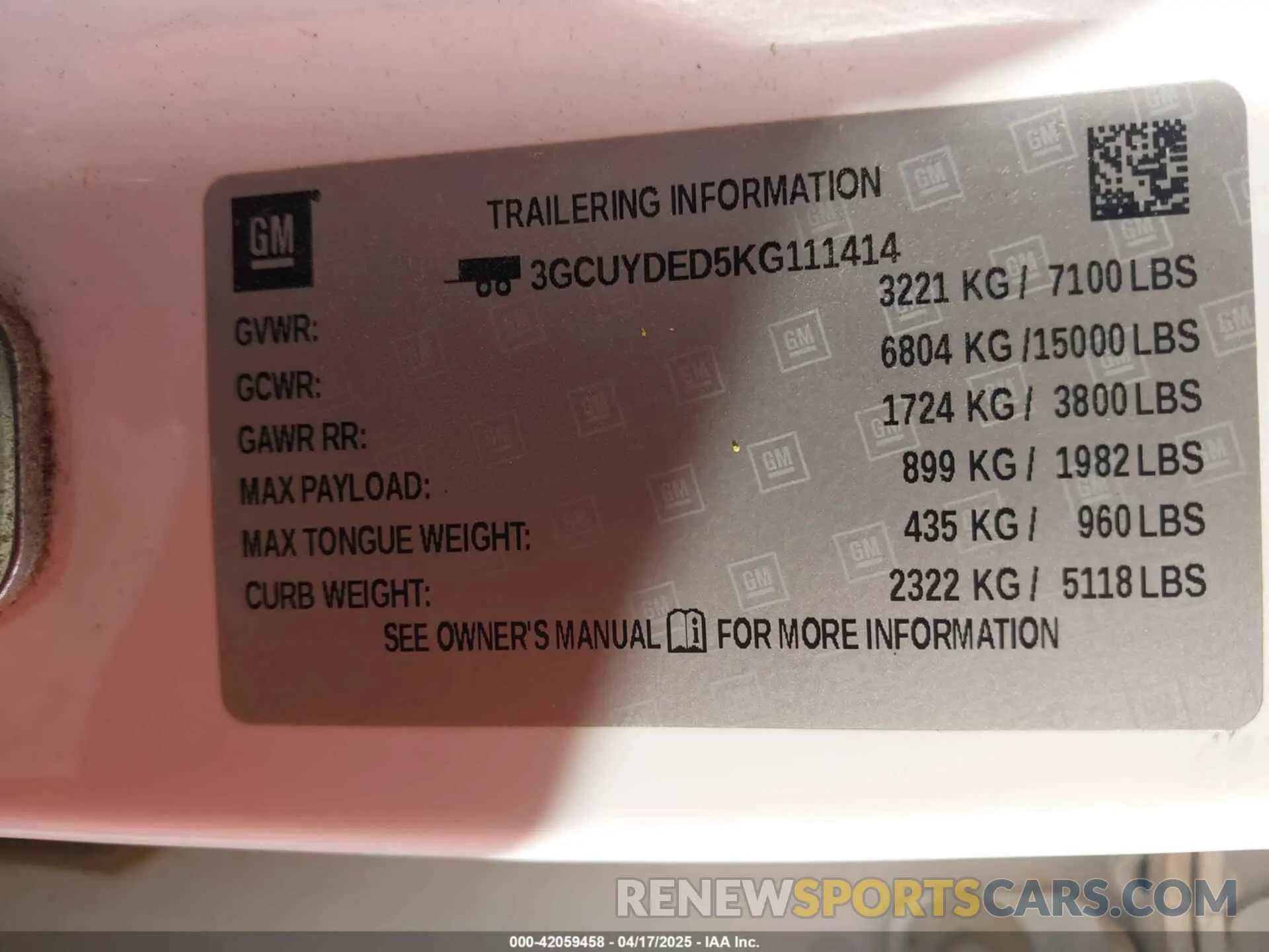 9 Photograph of a damaged car 3GCUYDED5KG111414 CHEVROLET SILVERADO 1500 2019