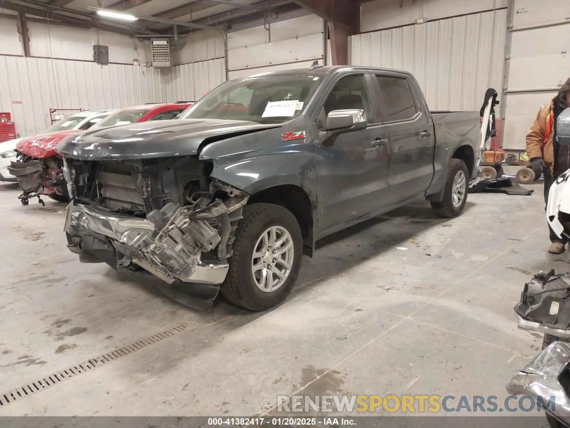 2 Photograph of a damaged car 3GCUYDED5KG205003 CHEVROLET SILVERADO 1500 2019