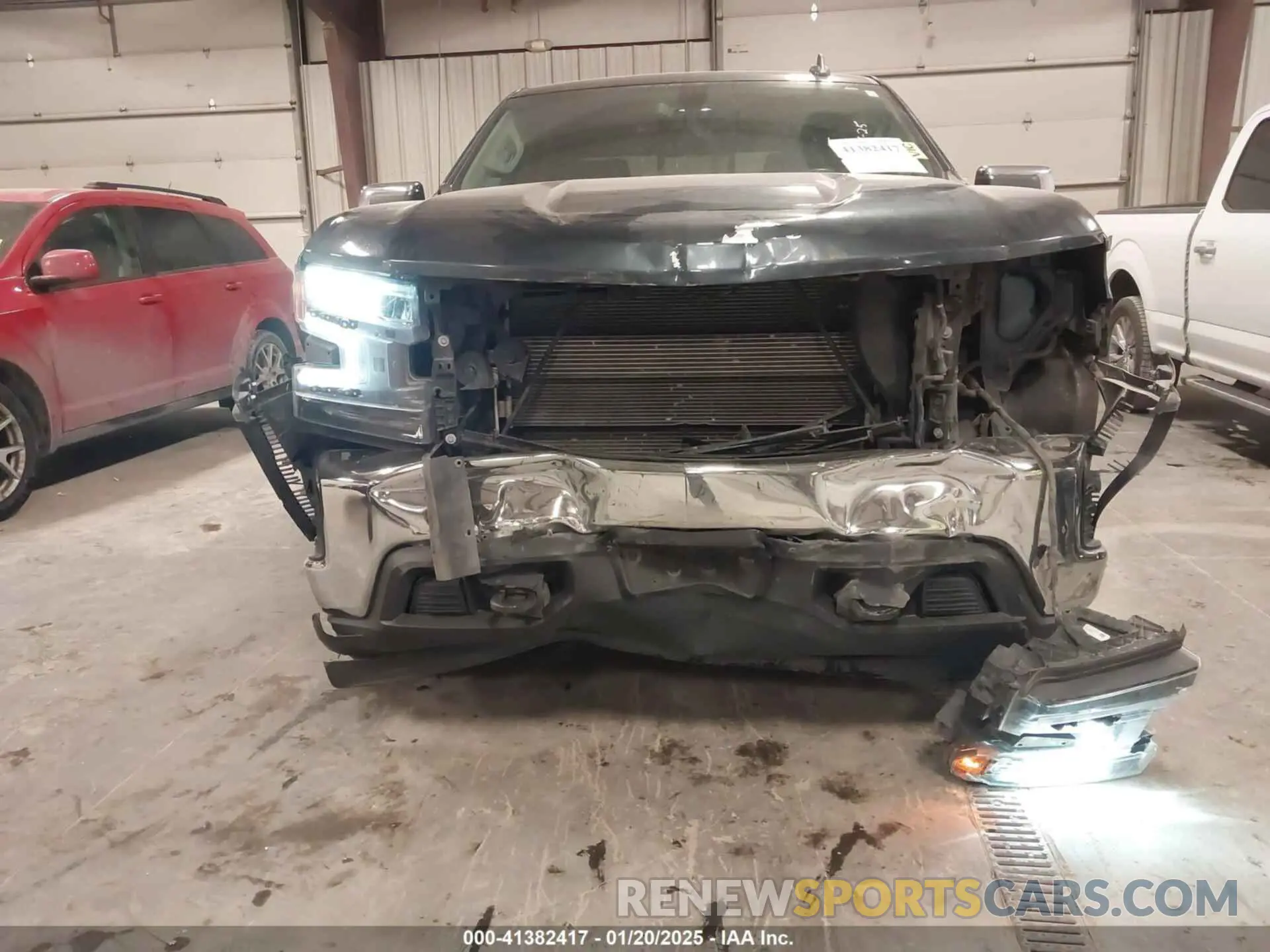 6 Photograph of a damaged car 3GCUYDED5KG205003 CHEVROLET SILVERADO 1500 2019