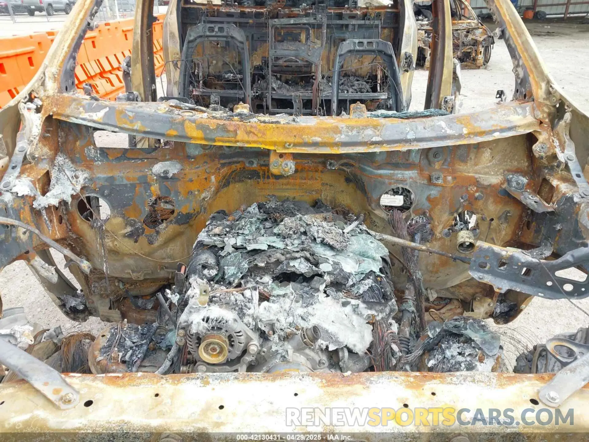 10 Photograph of a damaged car 3GCUYDED7KG136184 CHEVROLET SILVERADO 1500 2019