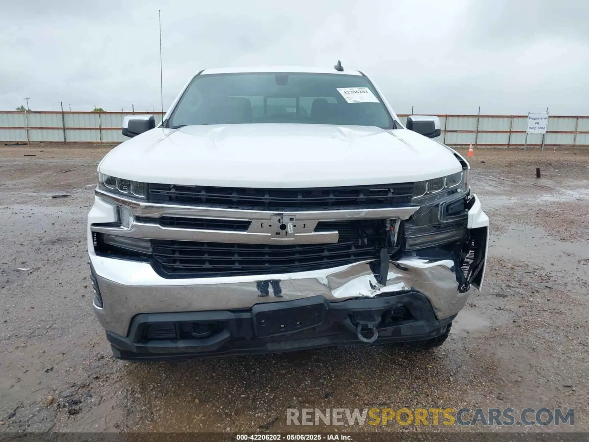 12 Photograph of a damaged car 3GCUYDED7KG166012 CHEVROLET SILVERADO 1500 2019