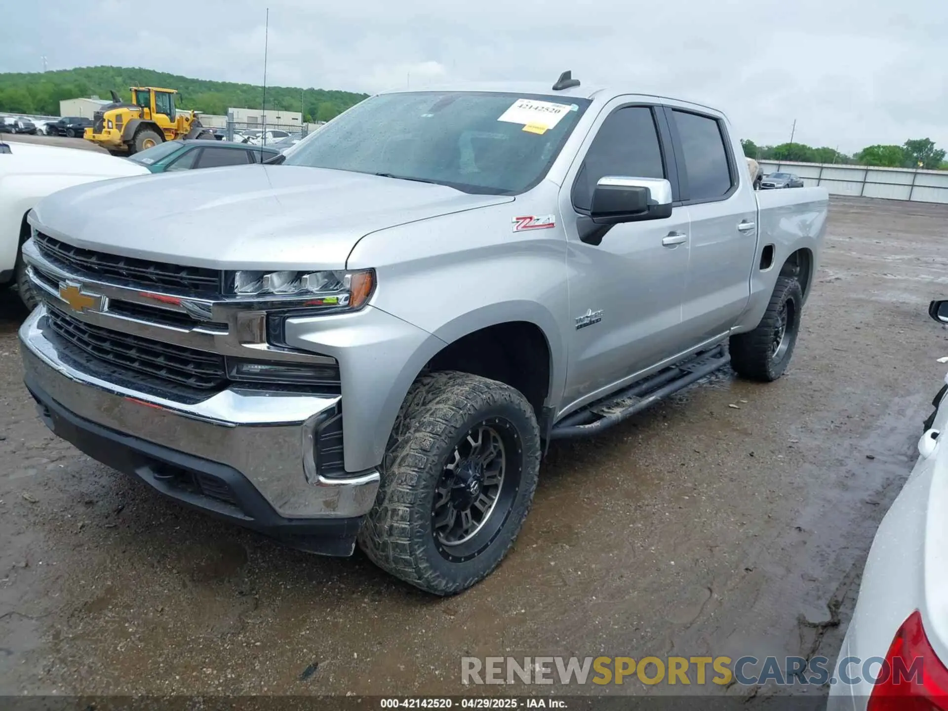2 Photograph of a damaged car 3GCUYDED8KG155861 CHEVROLET SILVERADO 1500 2019