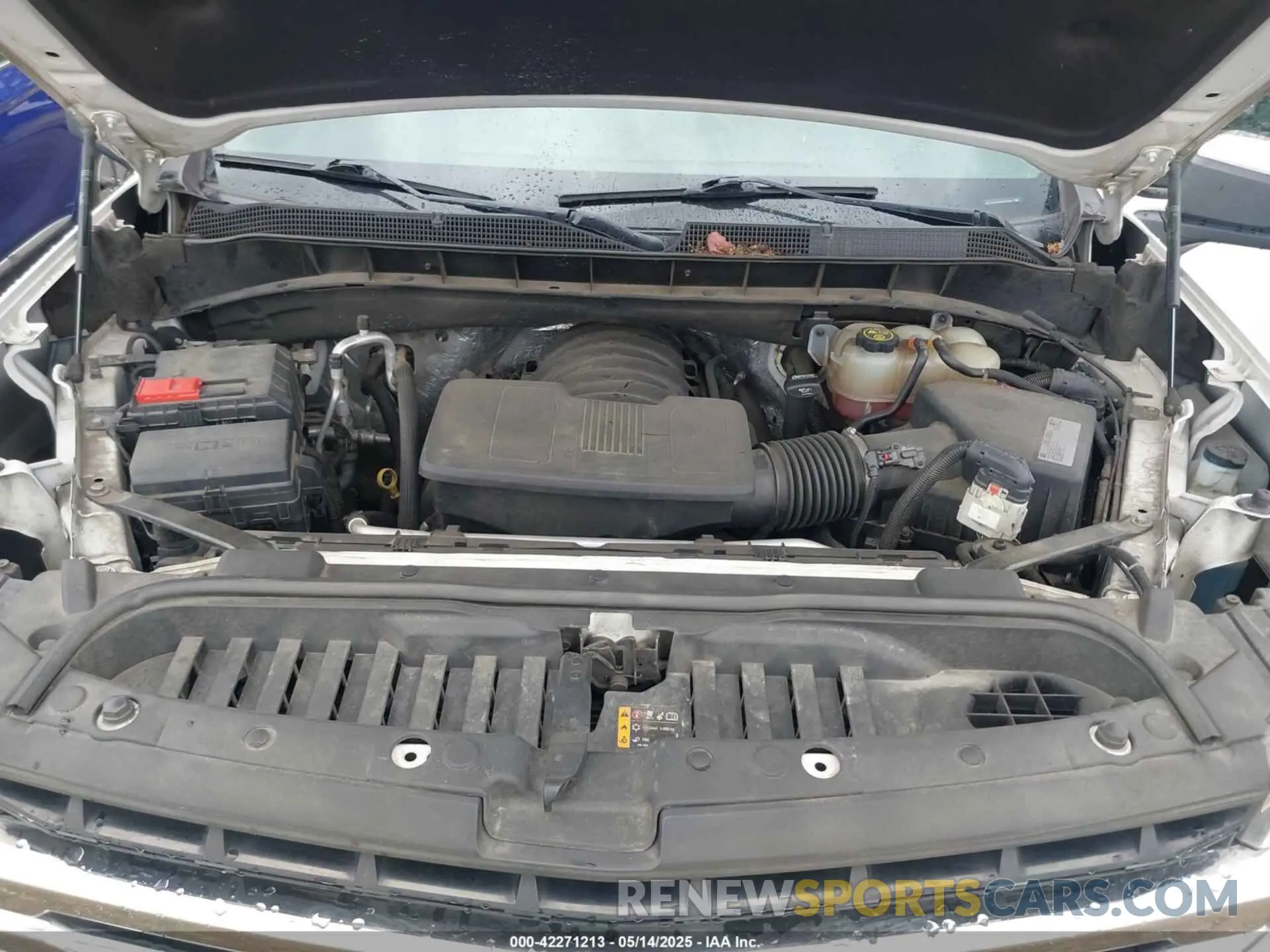 10 Photograph of a damaged car 3GCUYDEDXKG191213 CHEVROLET SILVERADO 1500 2019