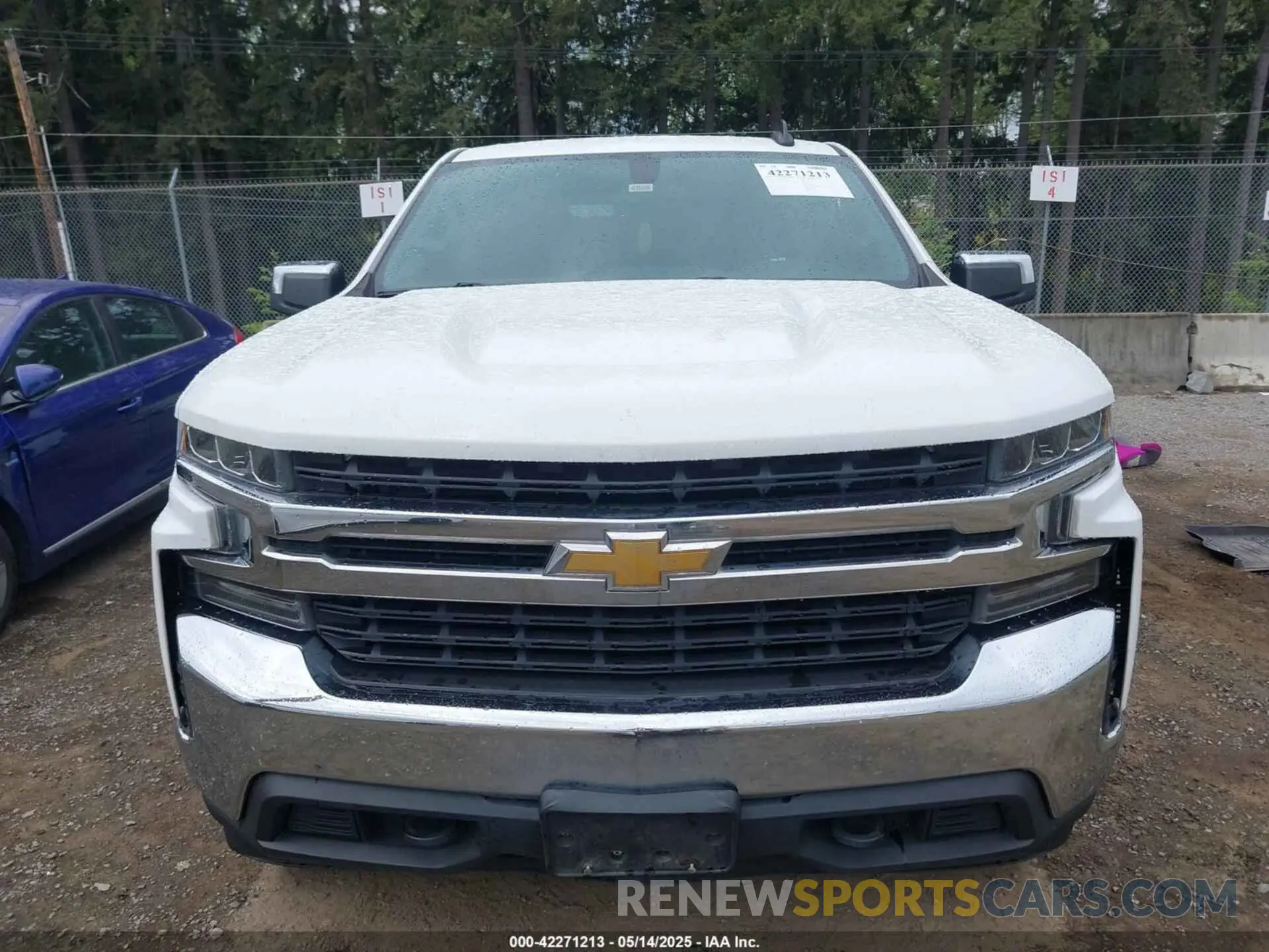 12 Photograph of a damaged car 3GCUYDEDXKG191213 CHEVROLET SILVERADO 1500 2019
