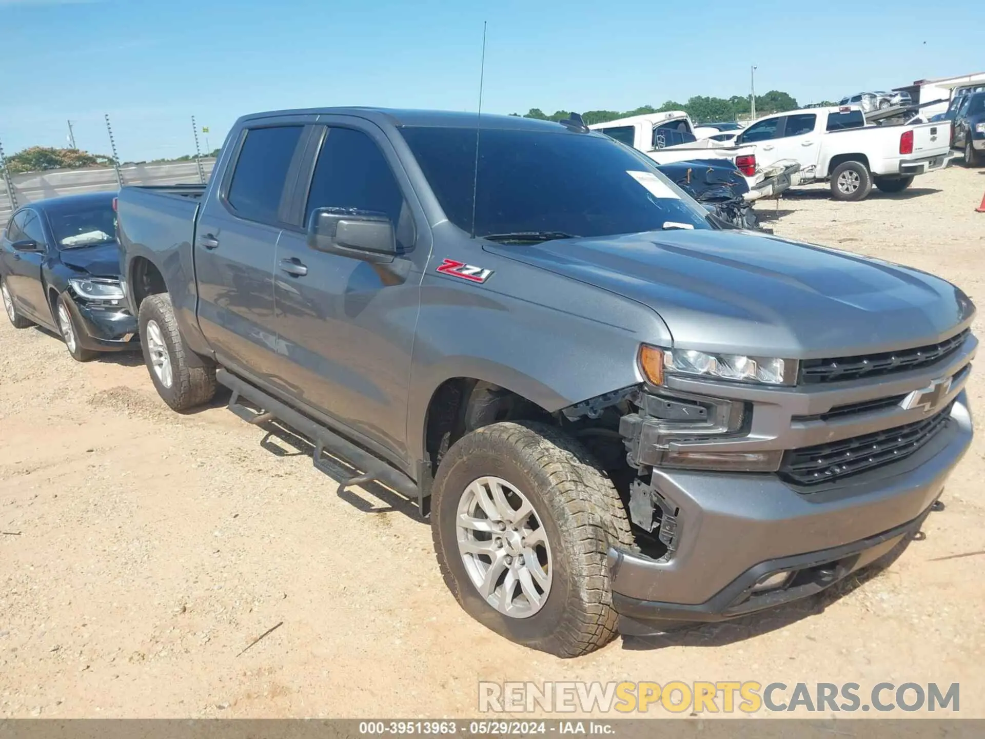 1 Photograph of a damaged car 3GCUYEED0KG265602 CHEVROLET SILVERADO 1500 2019