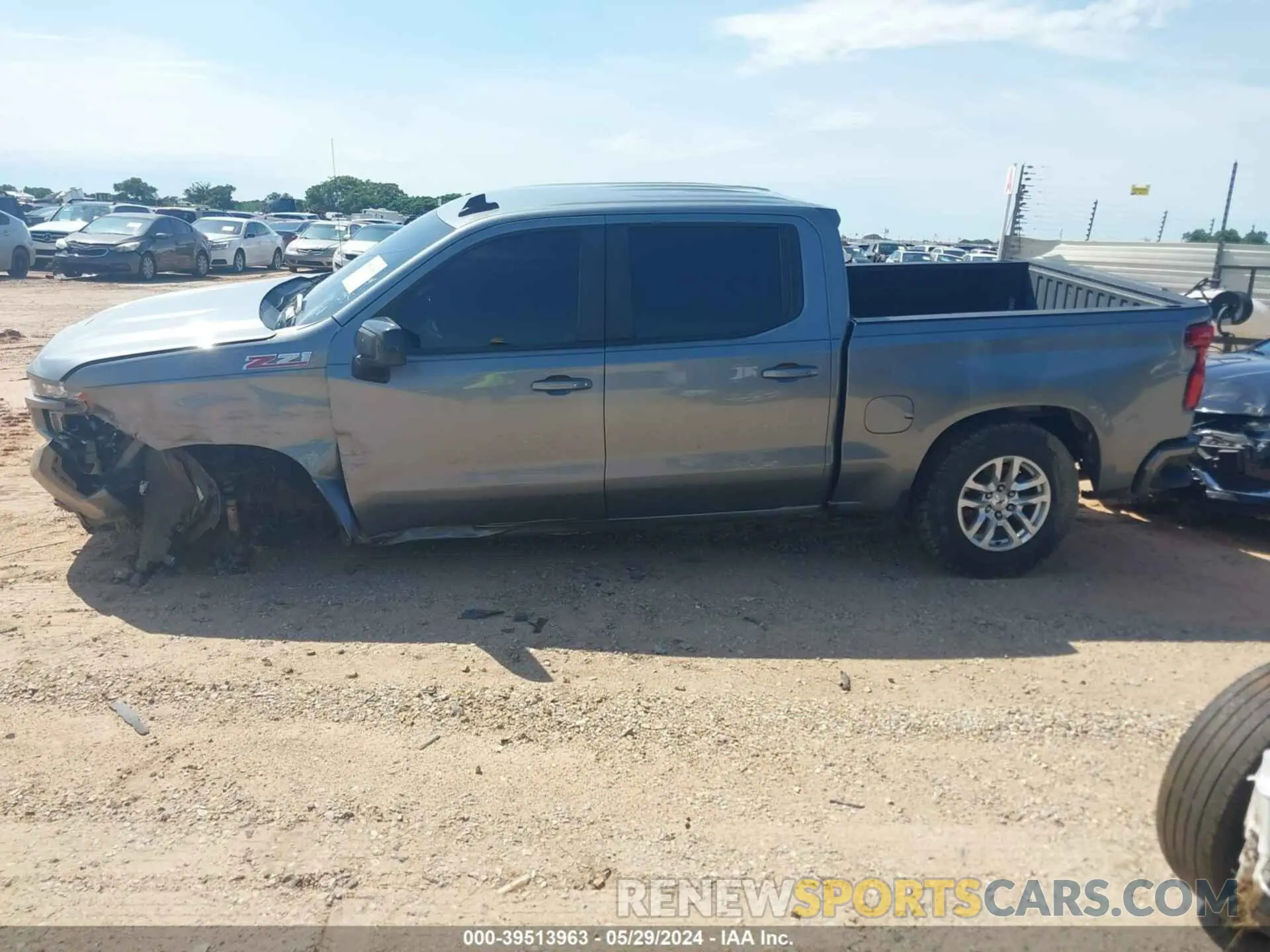 14 Photograph of a damaged car 3GCUYEED0KG265602 CHEVROLET SILVERADO 1500 2019
