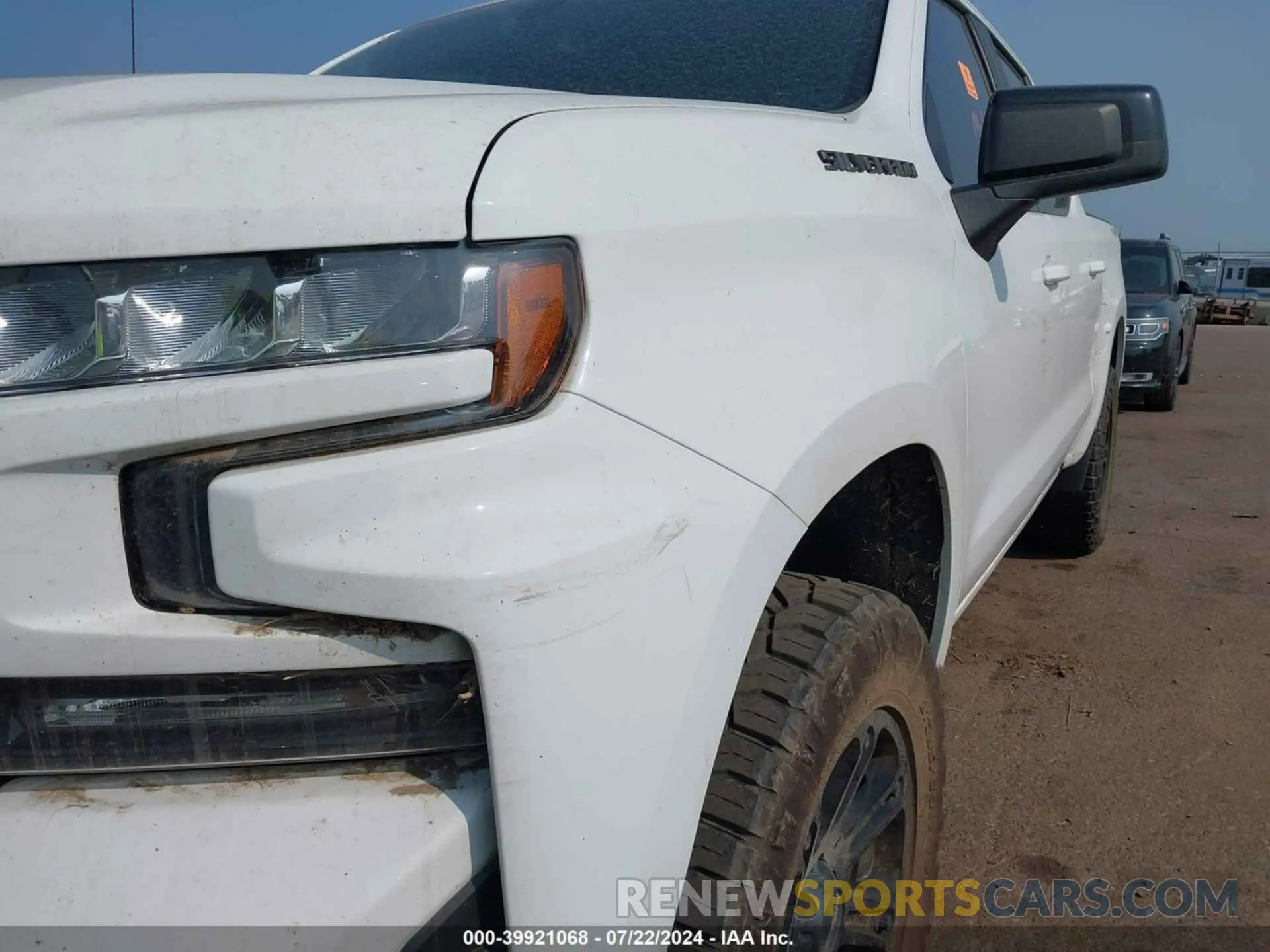 6 Photograph of a damaged car 3GCUYEED1KG131763 CHEVROLET SILVERADO 1500 2019