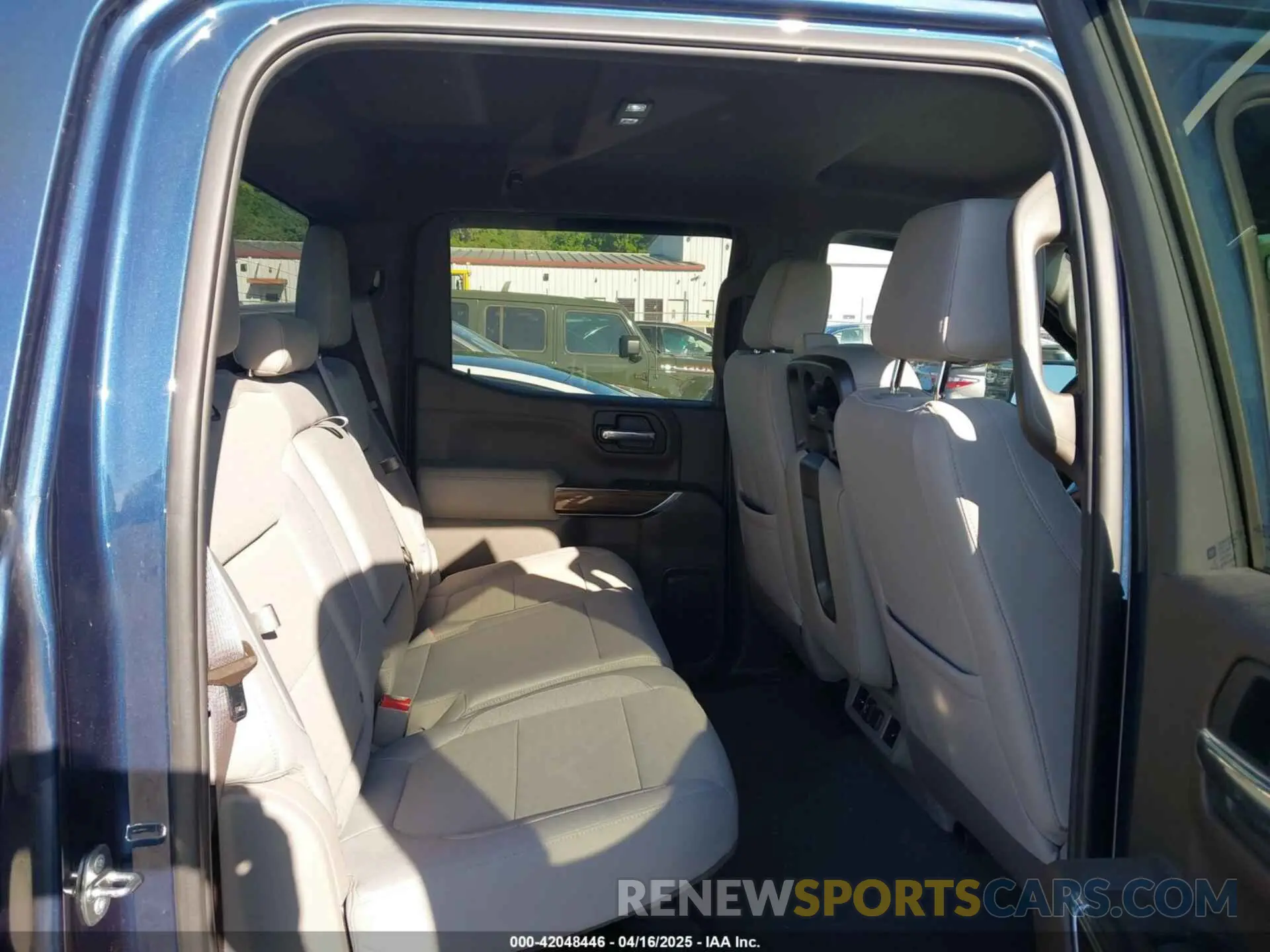 8 Photograph of a damaged car 3GCUYEED1KG240059 CHEVROLET SILVERADO 1500 2019