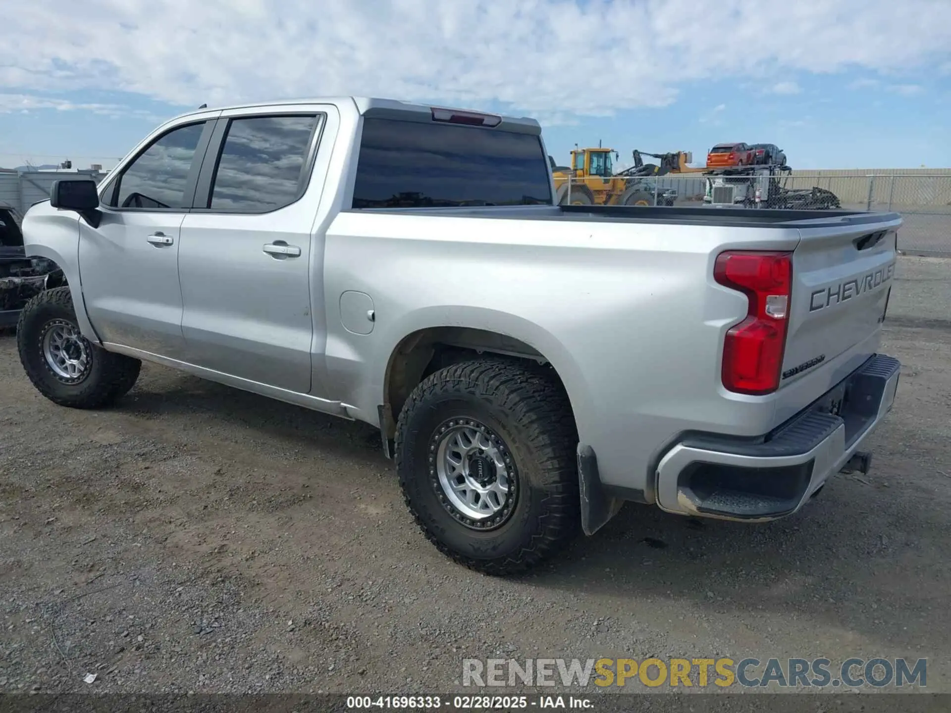 3 Photograph of a damaged car 3GCUYEED8KG117097 CHEVROLET SILVERADO 1500 2019