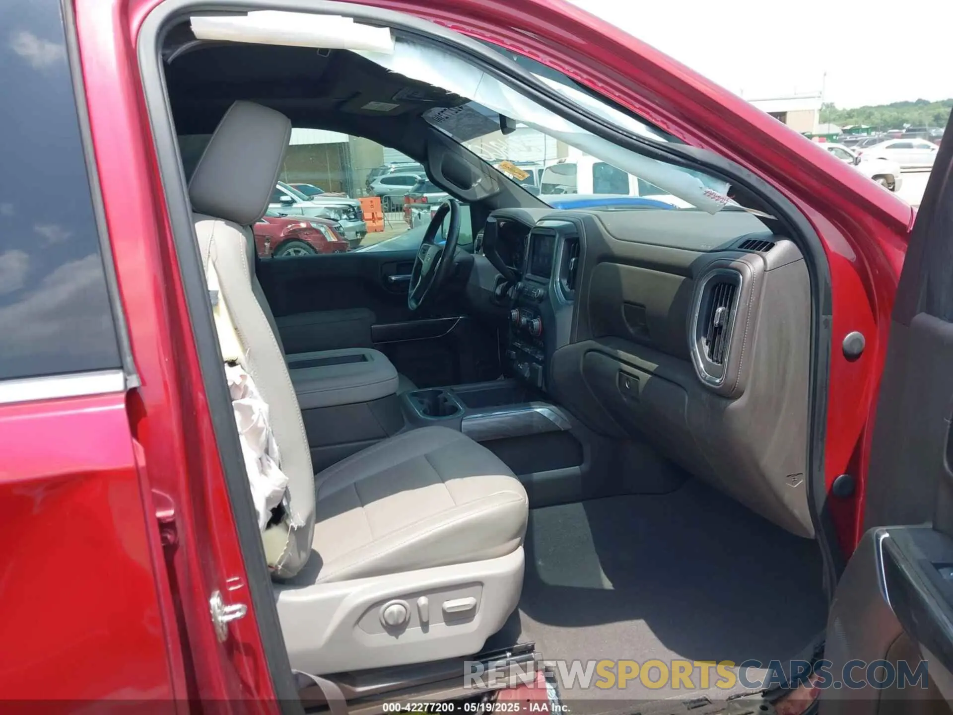 5 Photograph of a damaged car 3GCUYGED6KG201866 CHEVROLET SILVERADO 1500 2019