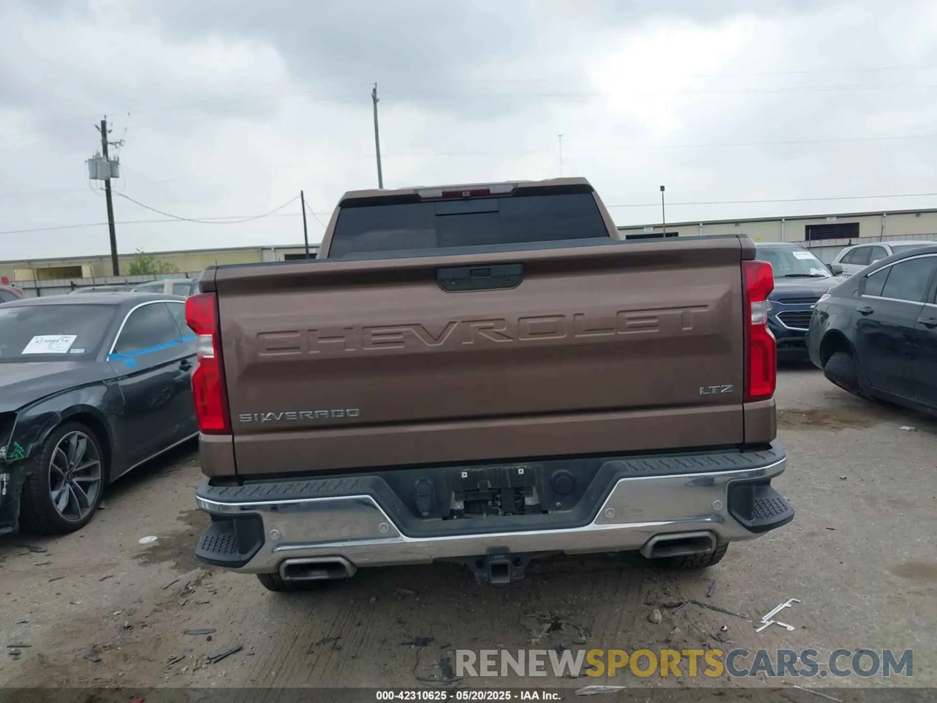 16 Photograph of a damaged car 3GCUYGED9KG190278 CHEVROLET SILVERADO 1500 2019