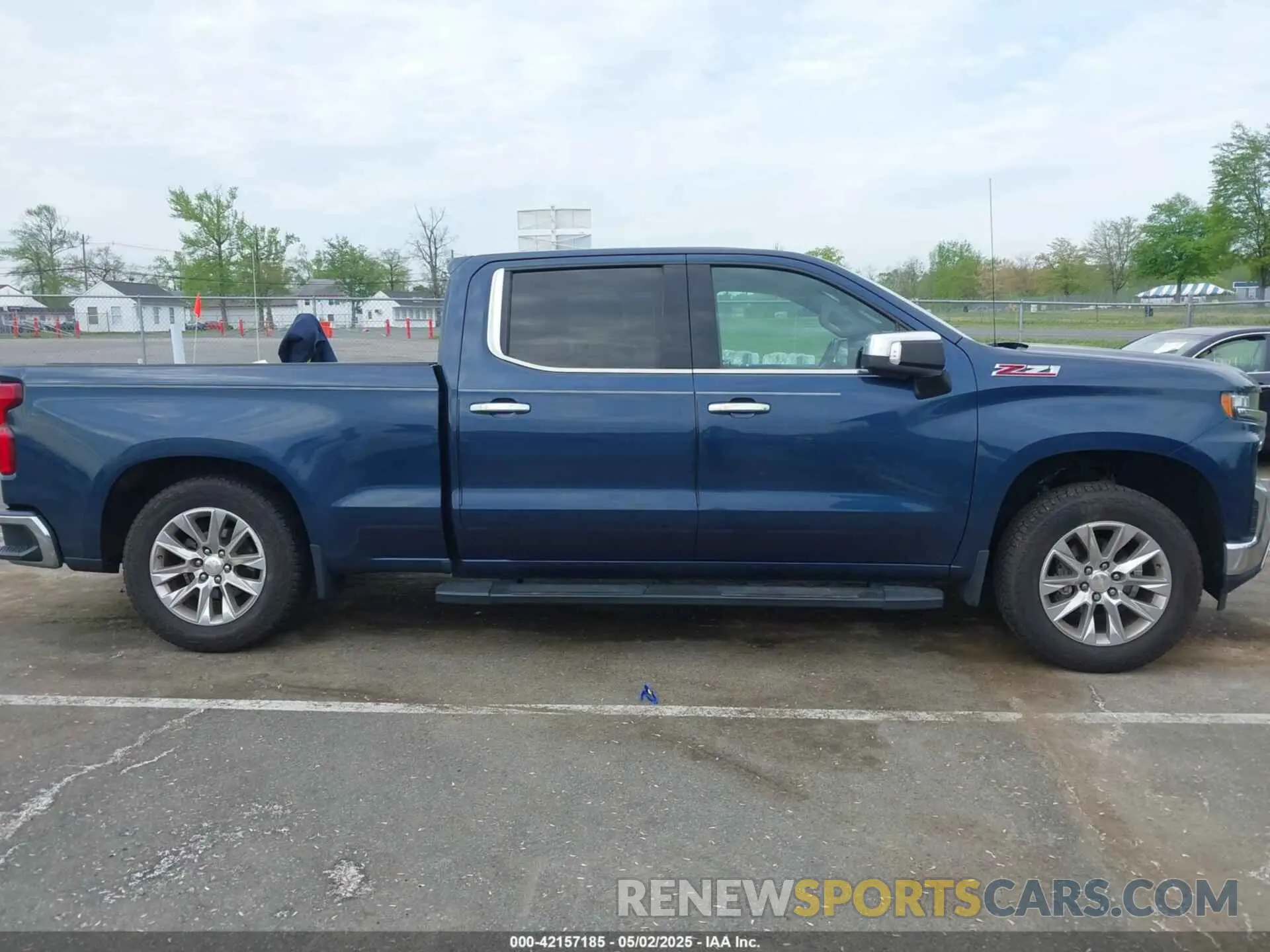 13 Photograph of a damaged car 3GCUYGED9KG254870 CHEVROLET SILVERADO 1500 2019