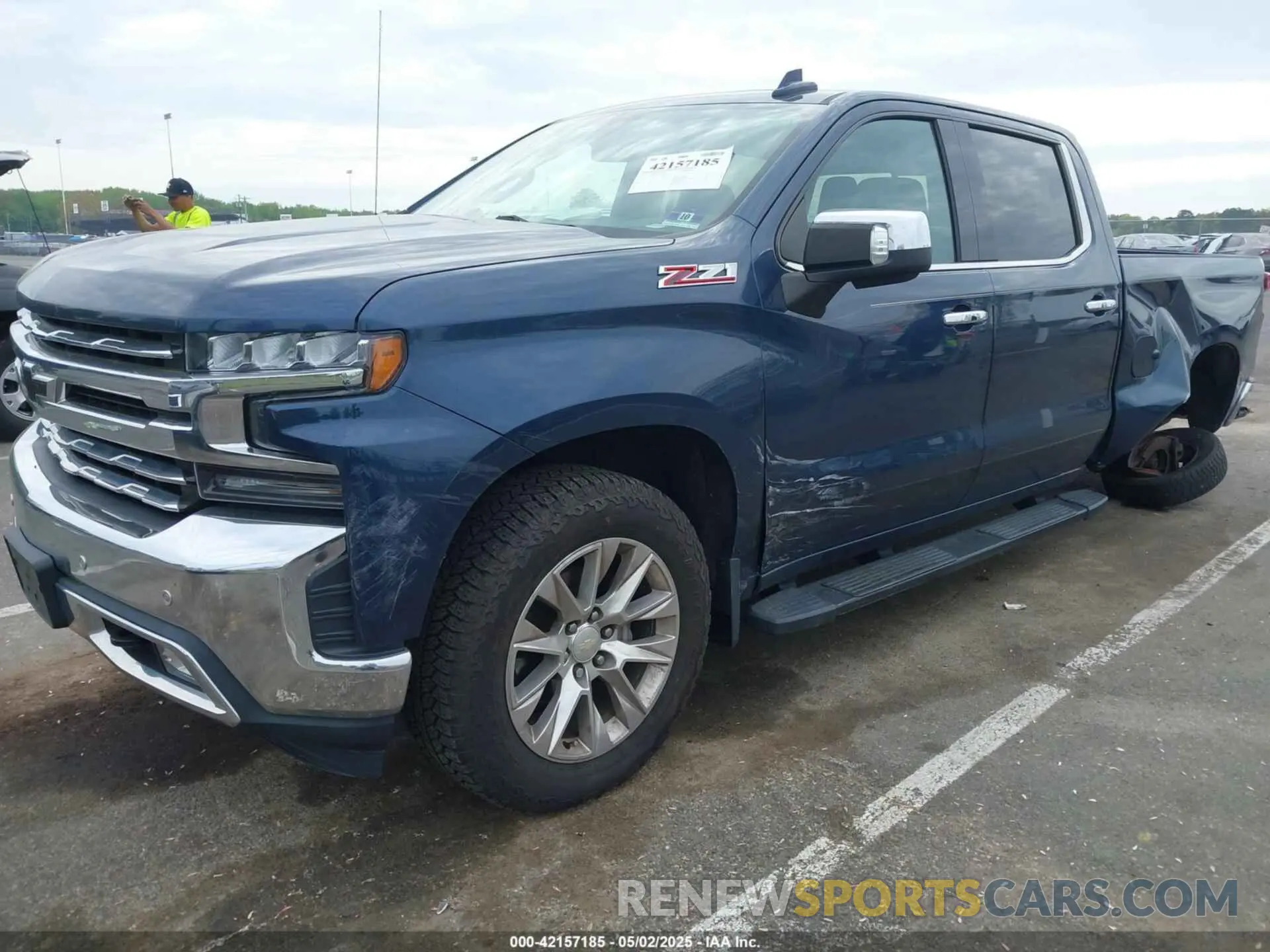2 Photograph of a damaged car 3GCUYGED9KG254870 CHEVROLET SILVERADO 1500 2019