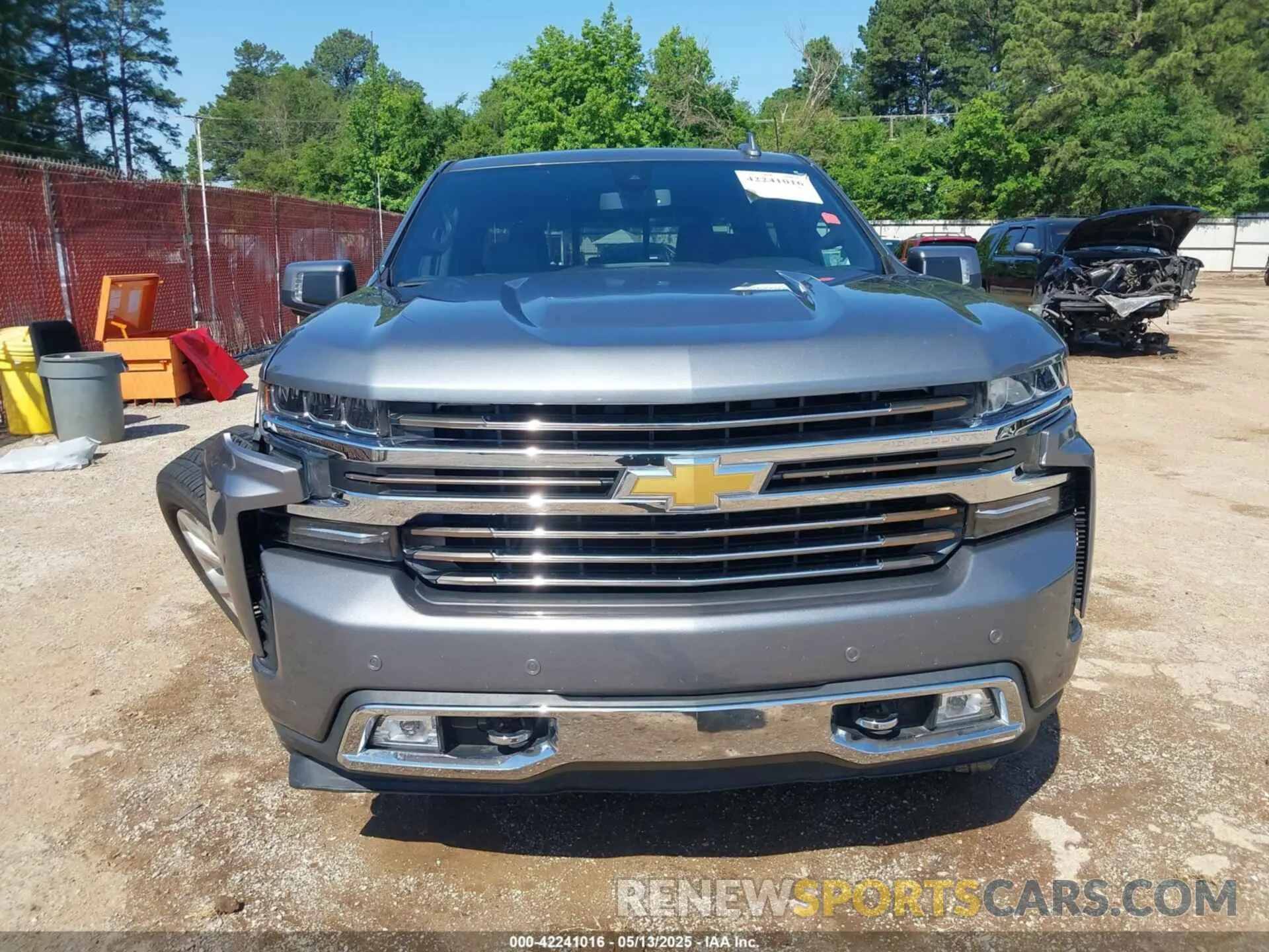 13 Photograph of a damaged car 3GCUYHED2KG168984 CHEVROLET SILVERADO 1500 2019