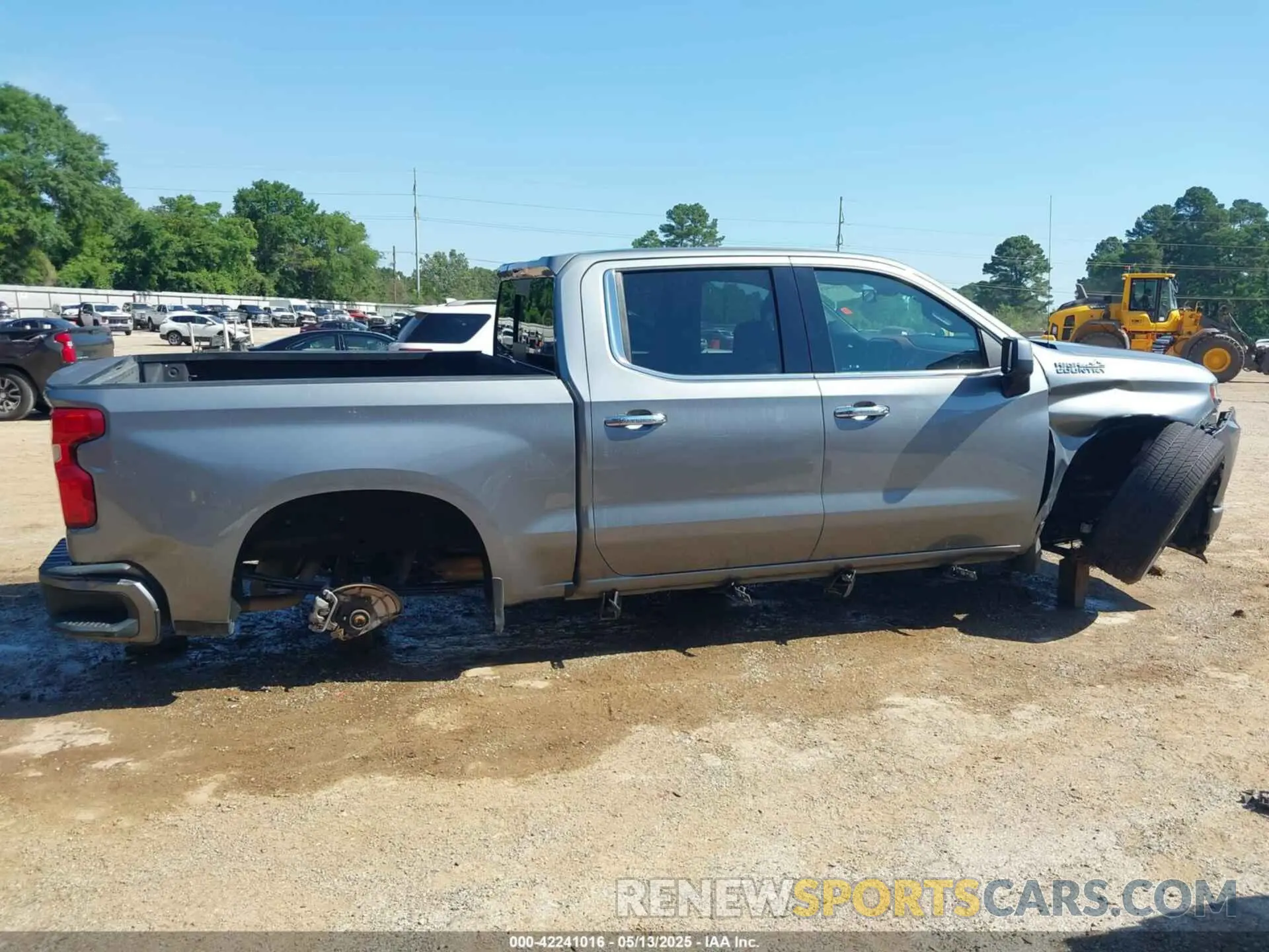 18 Photograph of a damaged car 3GCUYHED2KG168984 CHEVROLET SILVERADO 1500 2019