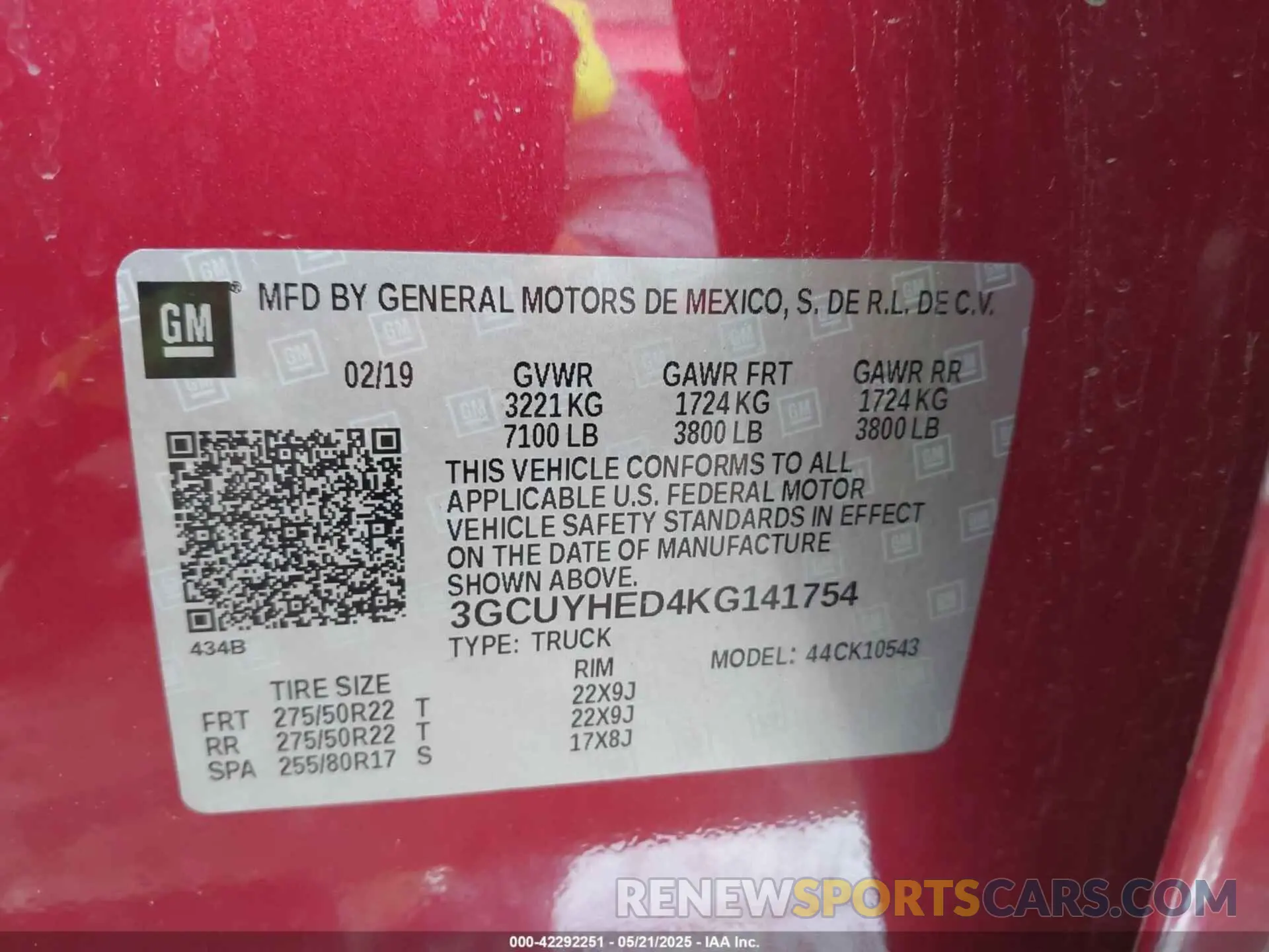 9 Photograph of a damaged car 3GCUYHED4KG141754 CHEVROLET SILVERADO 1500 2019
