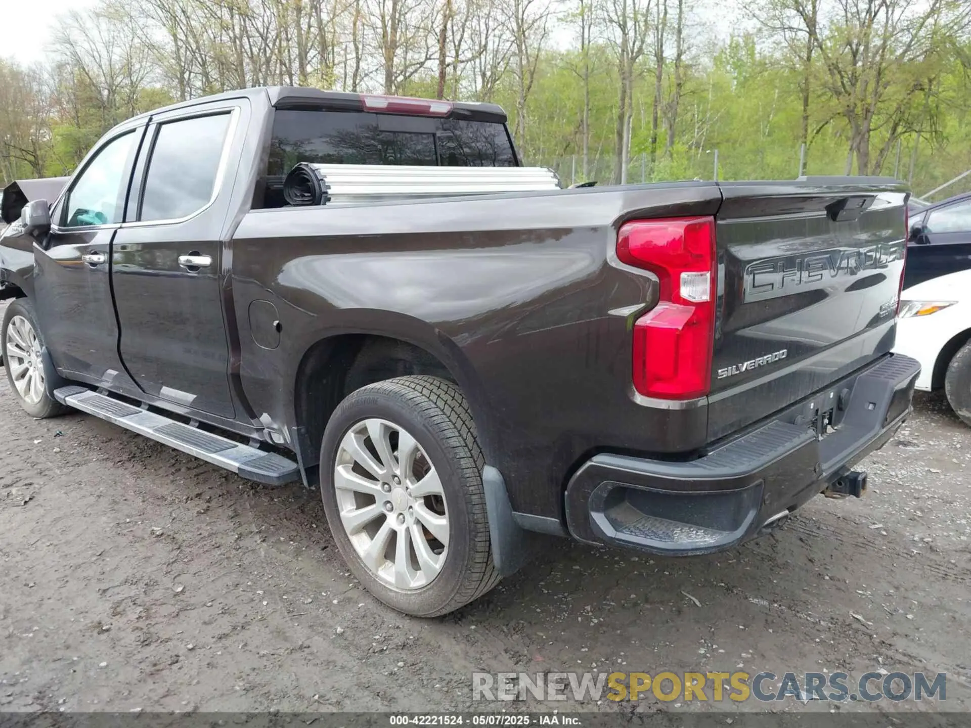 3 Photograph of a damaged car 3GCUYHED7KG120087 CHEVROLET SILVERADO 1500 2019