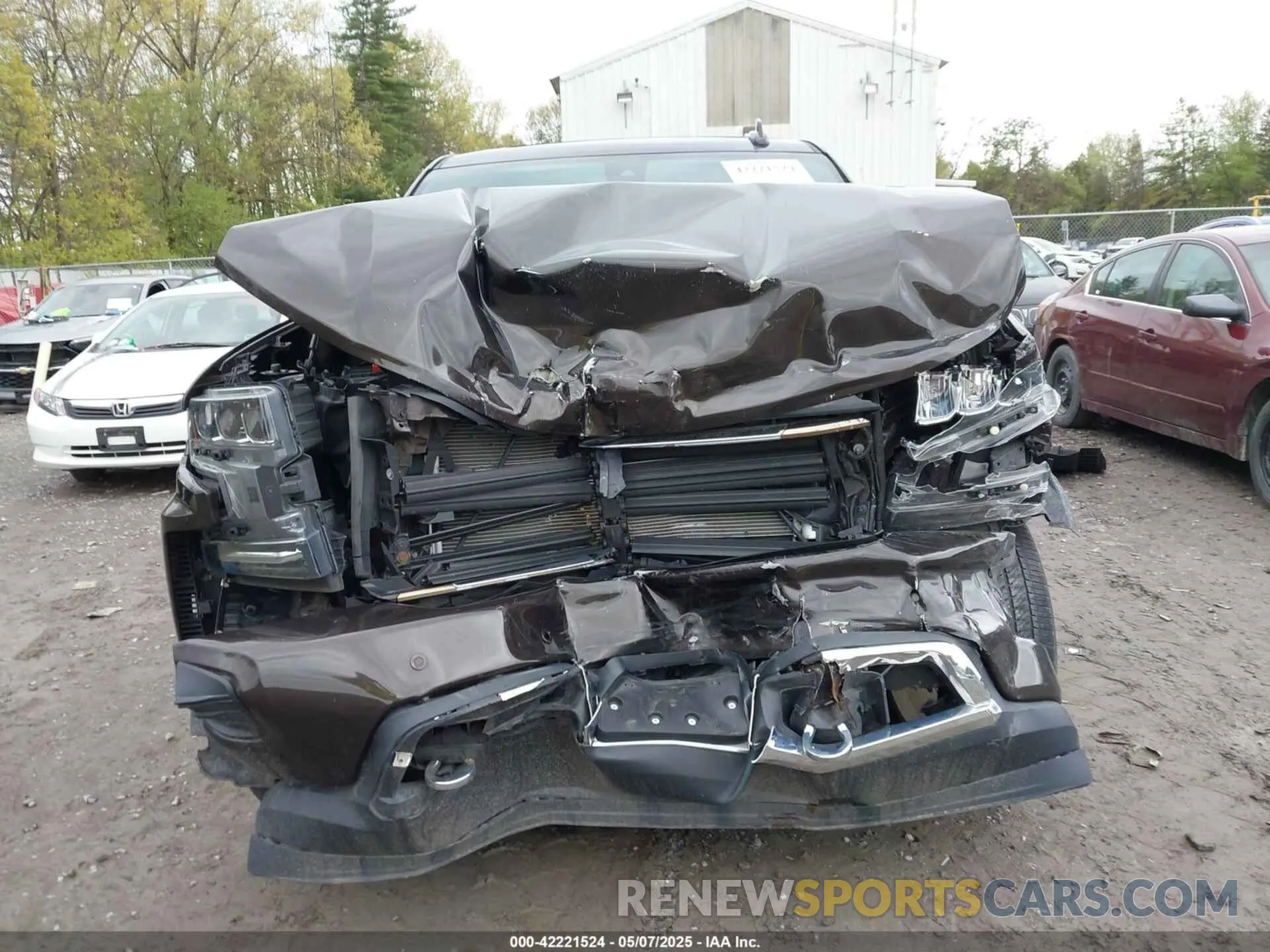 6 Photograph of a damaged car 3GCUYHED7KG120087 CHEVROLET SILVERADO 1500 2019