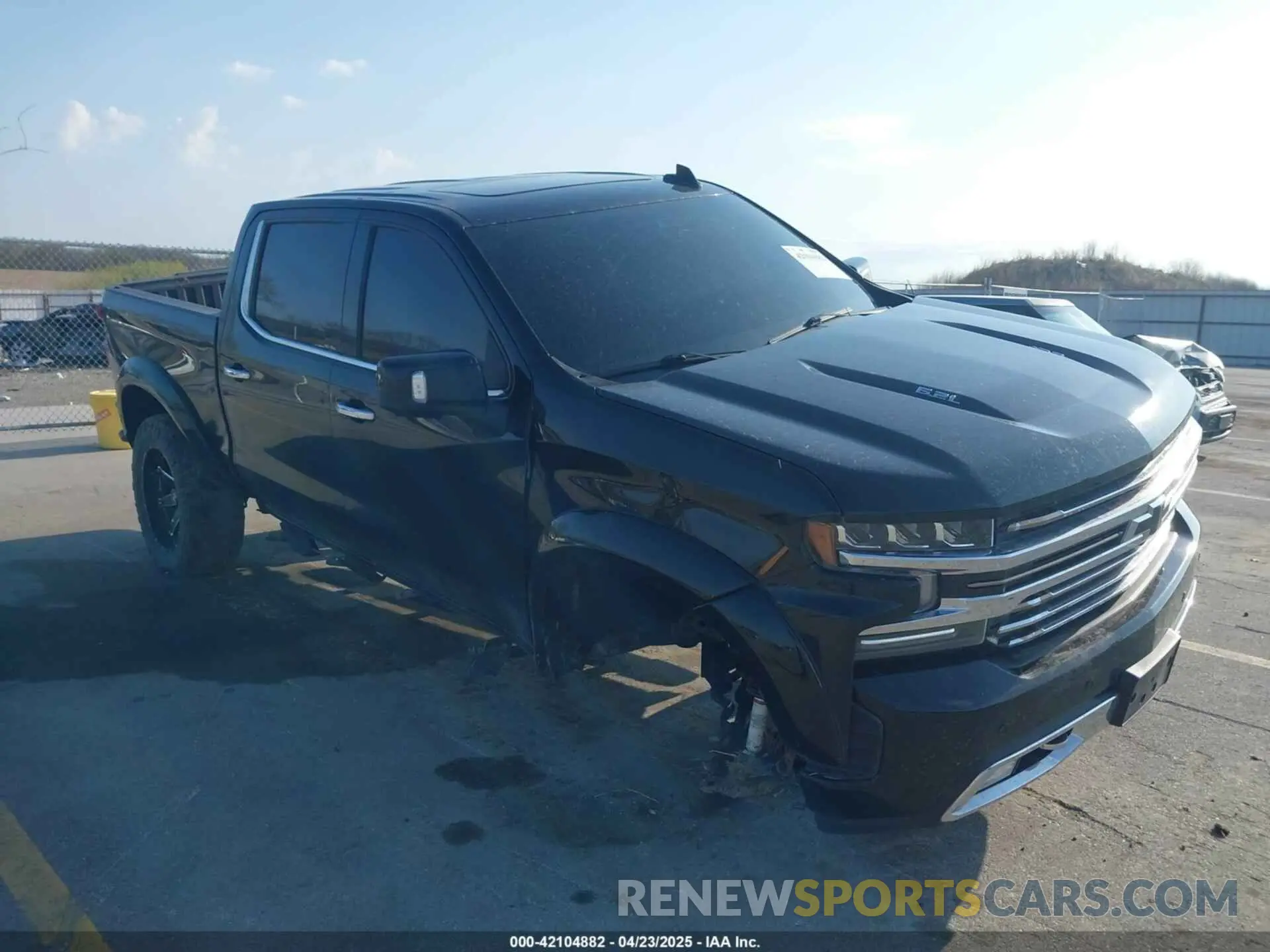1 Photograph of a damaged car 3GCUYHELXKG126179 CHEVROLET SILVERADO 1500 2019