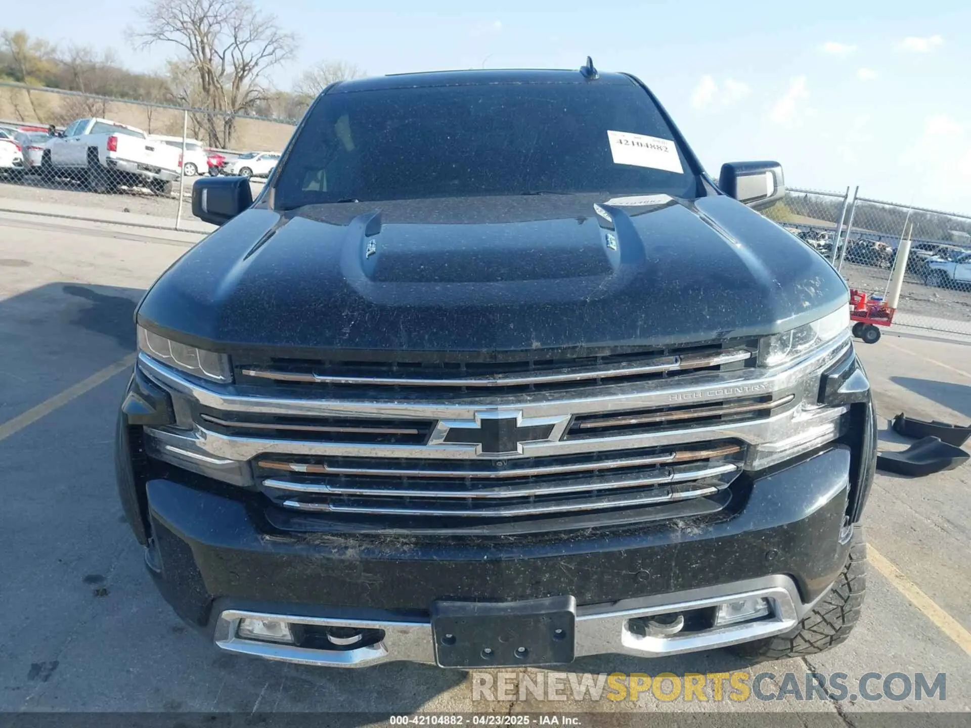 12 Photograph of a damaged car 3GCUYHELXKG126179 CHEVROLET SILVERADO 1500 2019
