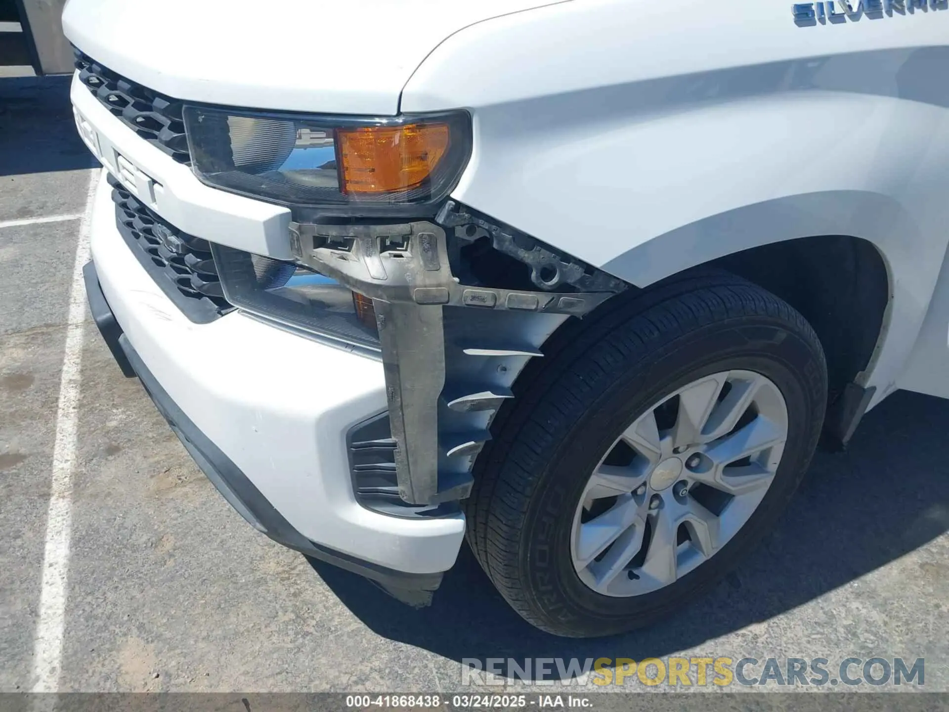 17 Photograph of a damaged car 1GCPWBEH1LZ296153 CHEVROLET SILVERADO 1500 2020