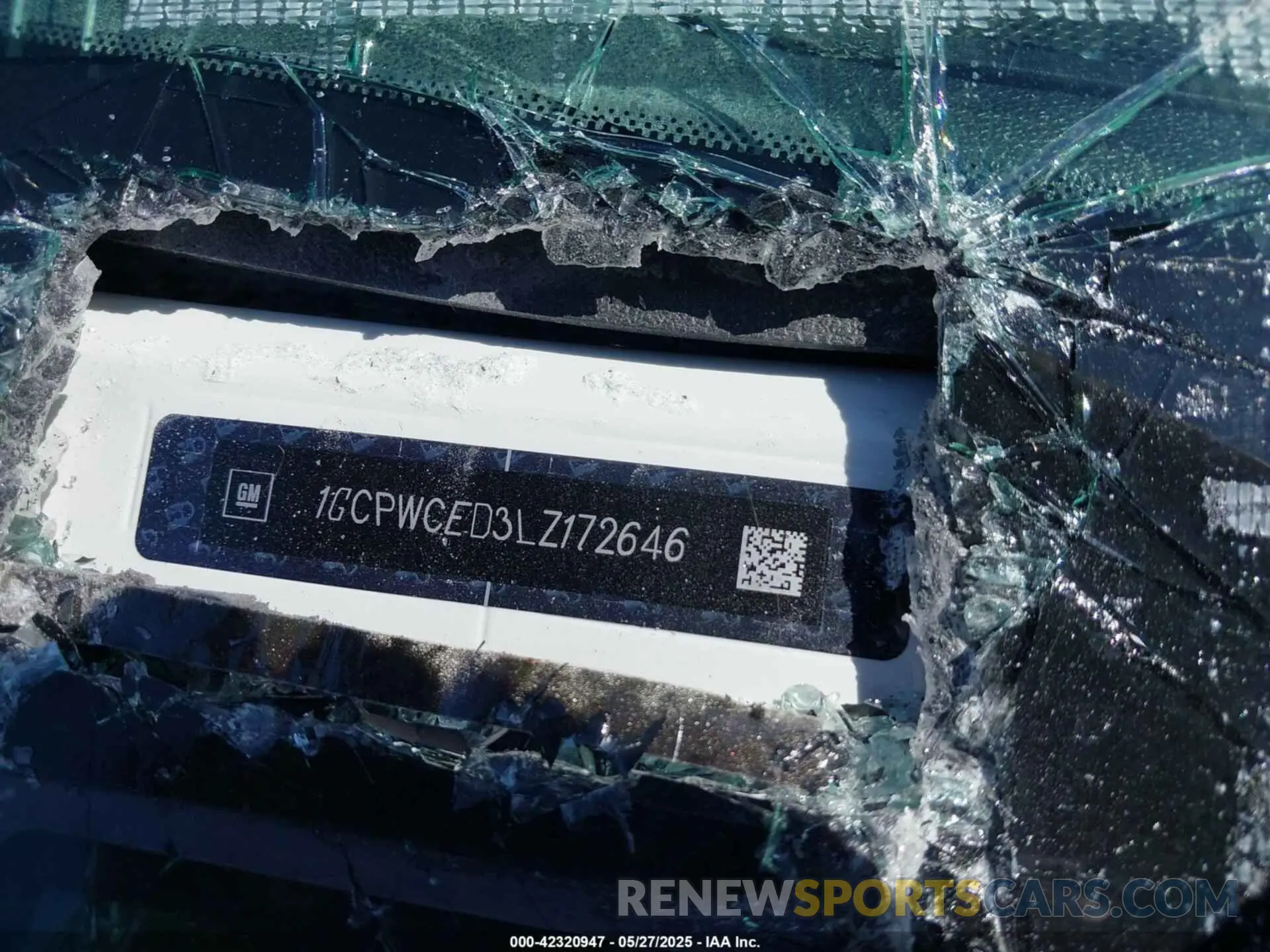 9 Photograph of a damaged car 1GCPWCED3LZ172646 CHEVROLET SILVERADO 1500 2020