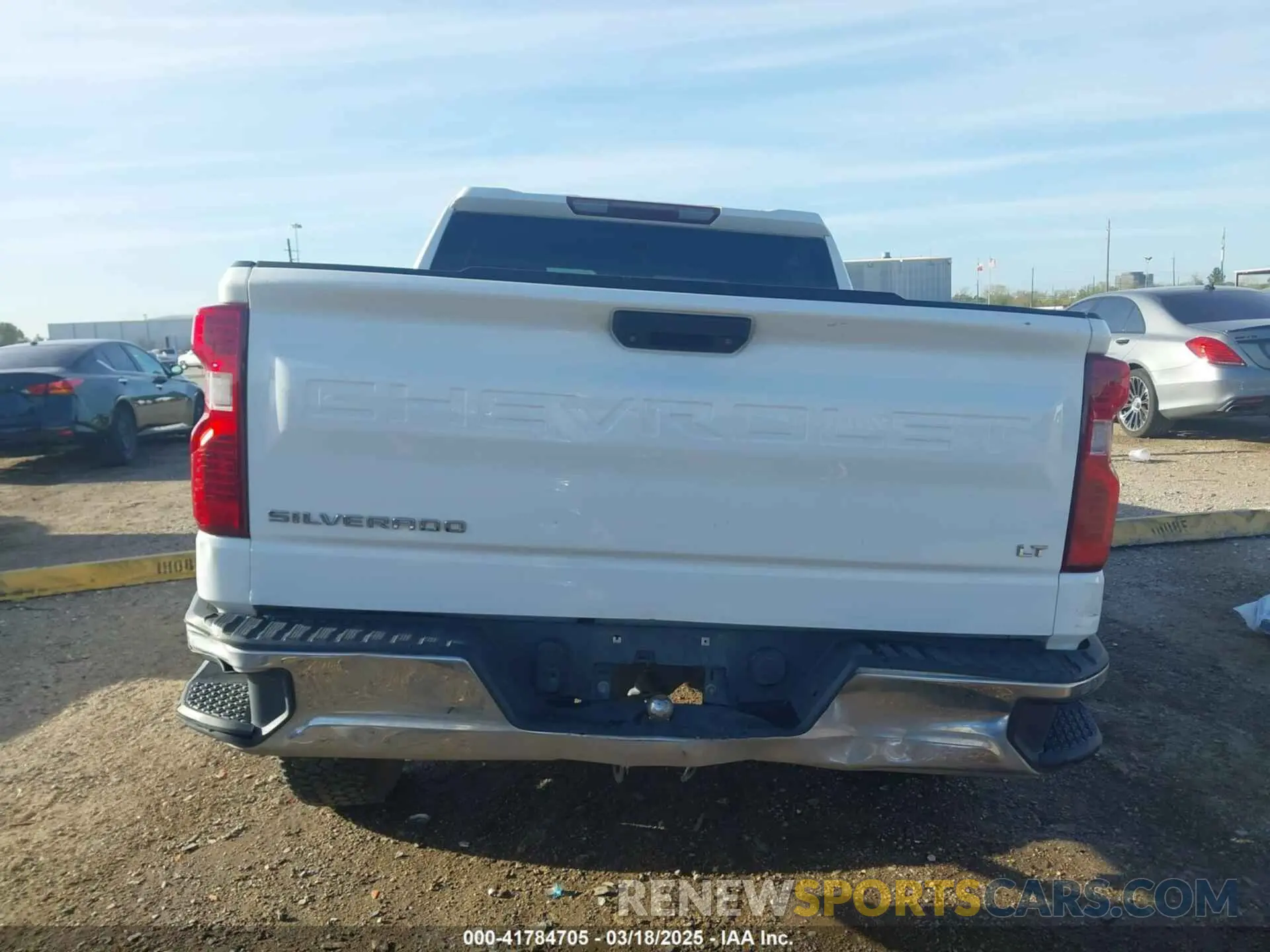 17 Photograph of a damaged car 1GCPWCED8LZ252315 CHEVROLET SILVERADO 1500 2020