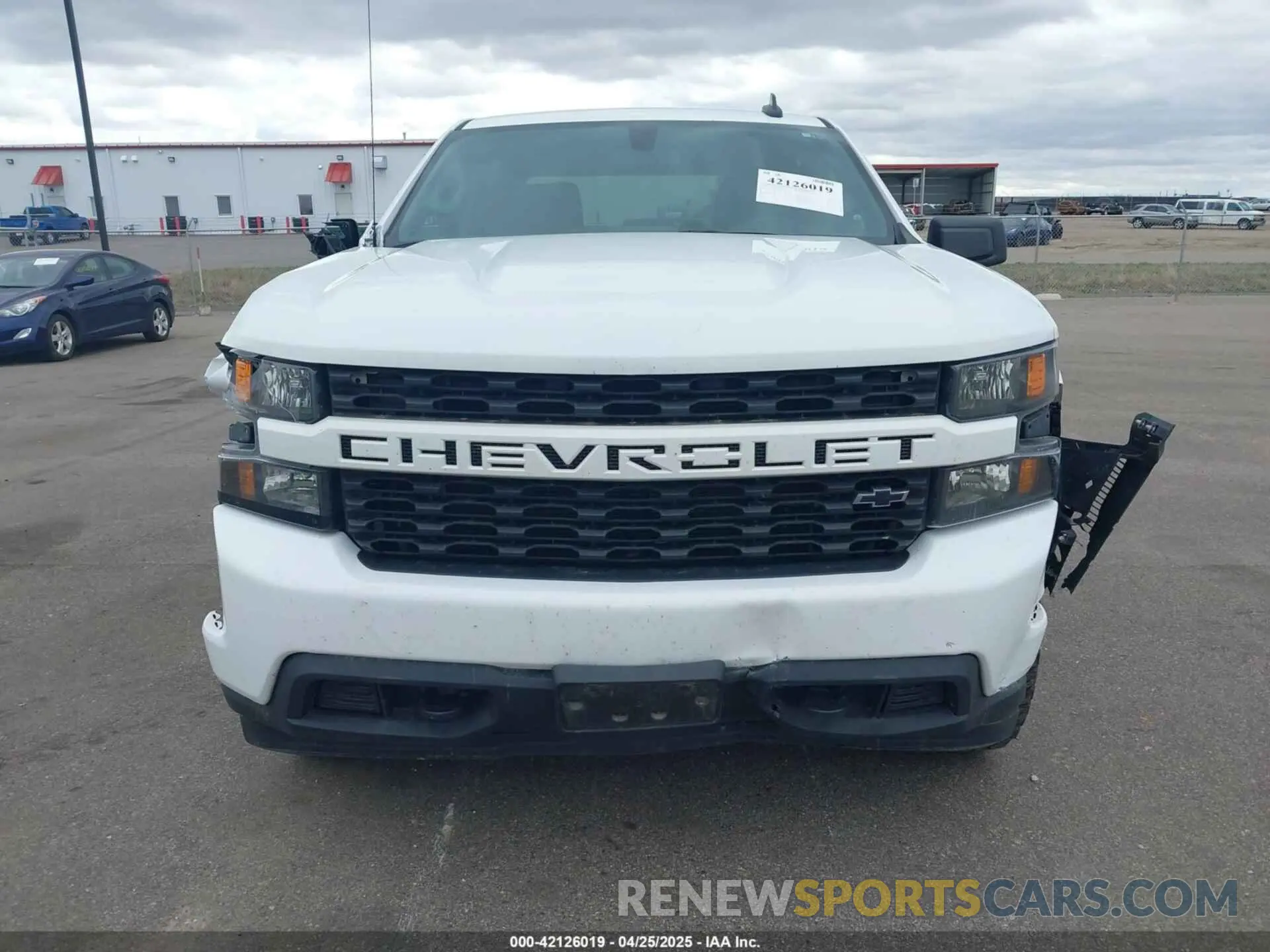 12 Photograph of a damaged car 1GCPYBEH5LZ321632 CHEVROLET SILVERADO 1500 2020