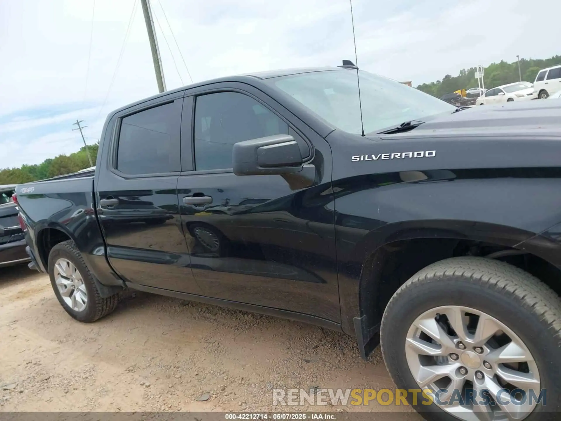 13 Photograph of a damaged car 1GCPYBEH9LZ205981 CHEVROLET SILVERADO 1500 2020