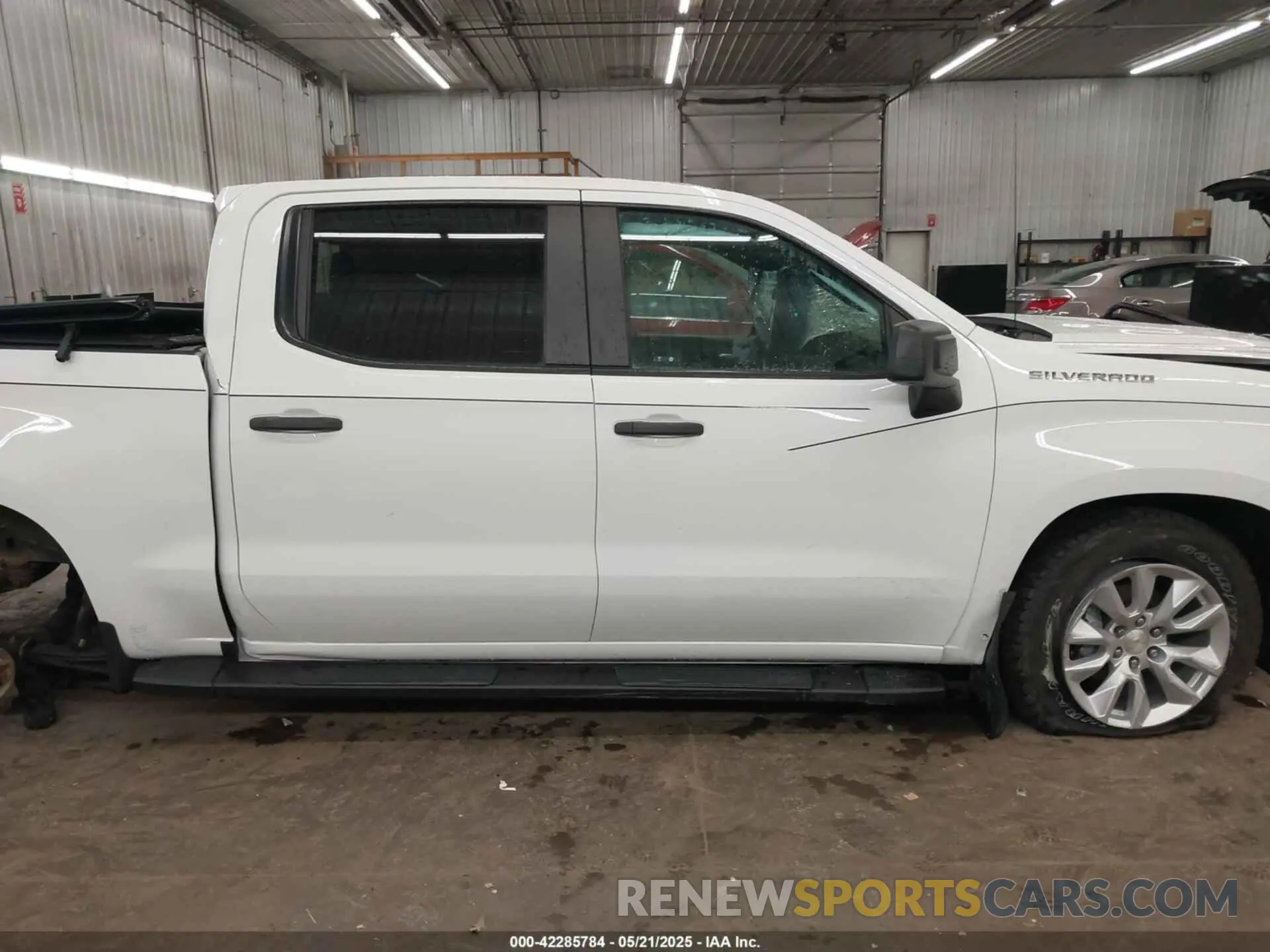 14 Photograph of a damaged car 1GCPYBEK2LZ244858 CHEVROLET SILVERADO 1500 2020