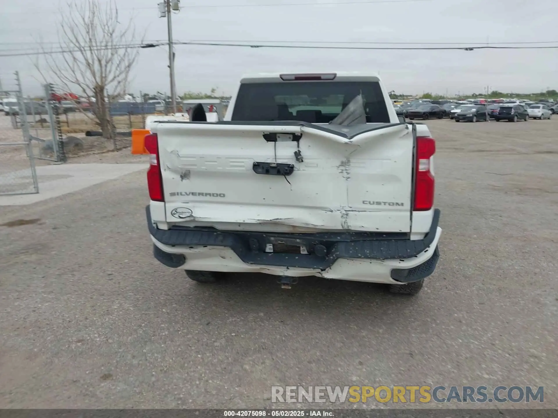 16 Photograph of a damaged car 1GCPYBEK8LZ193706 CHEVROLET SILVERADO 1500 2020