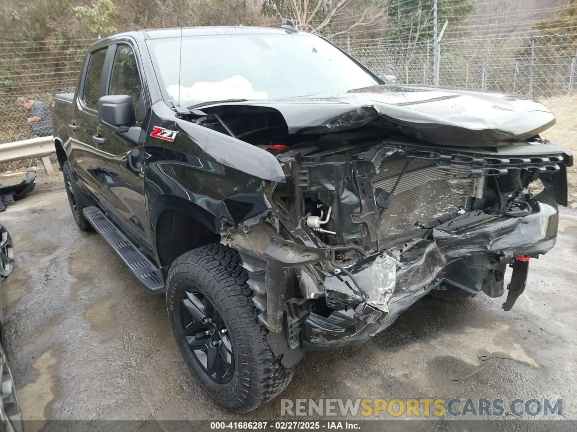 1 Photograph of a damaged car 1GCPYCEF0LZ358642 CHEVROLET SILVERADO 1500 2020
