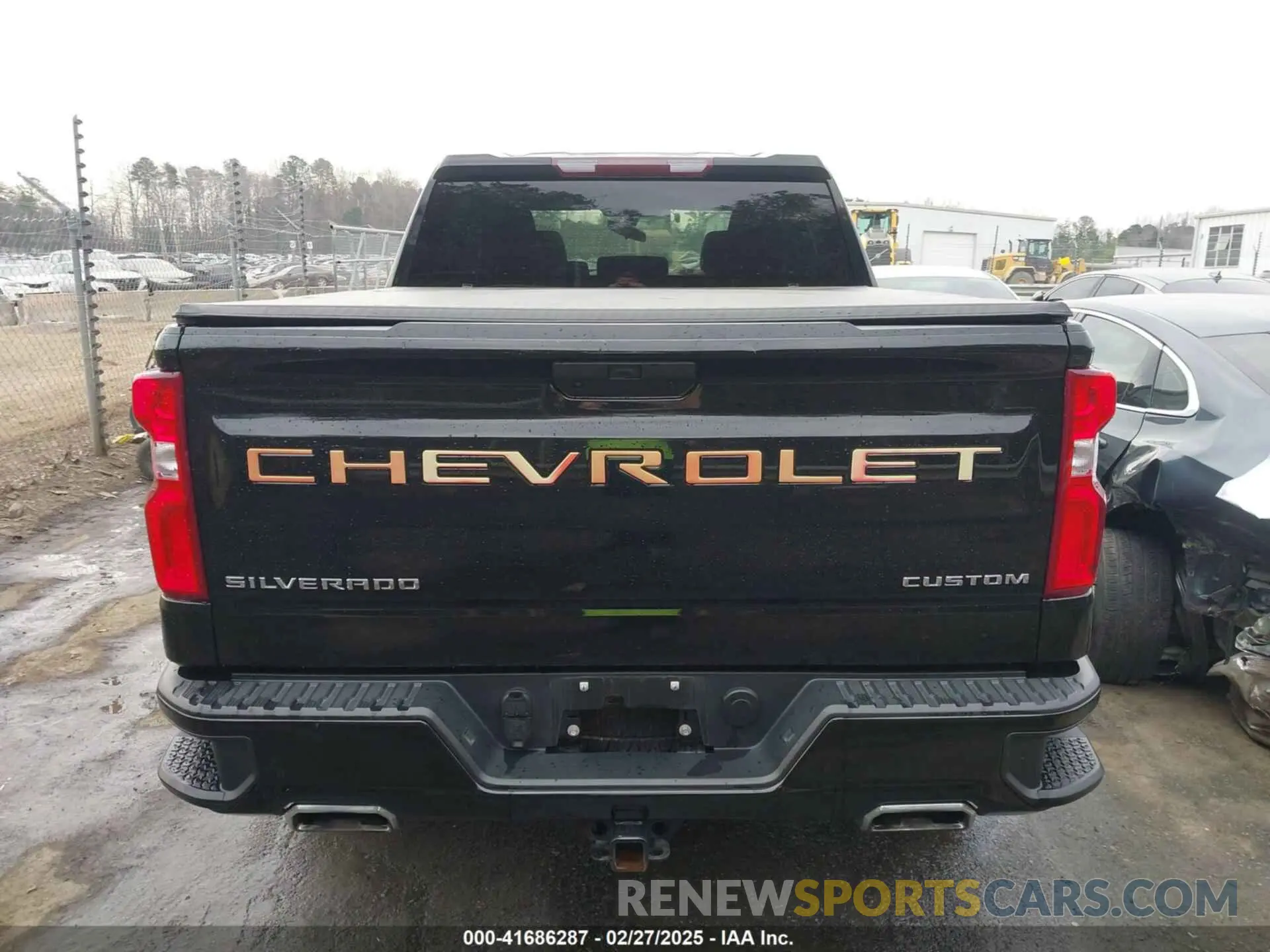 16 Photograph of a damaged car 1GCPYCEF0LZ358642 CHEVROLET SILVERADO 1500 2020